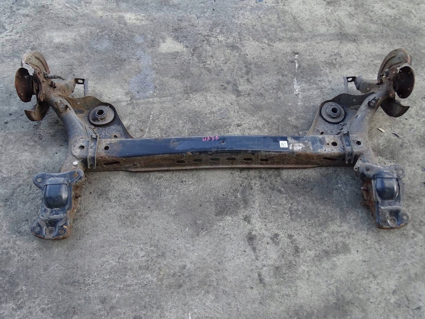 axle beam axis sider rear KOMPLET SEAT LEON 5F 5Q0501115