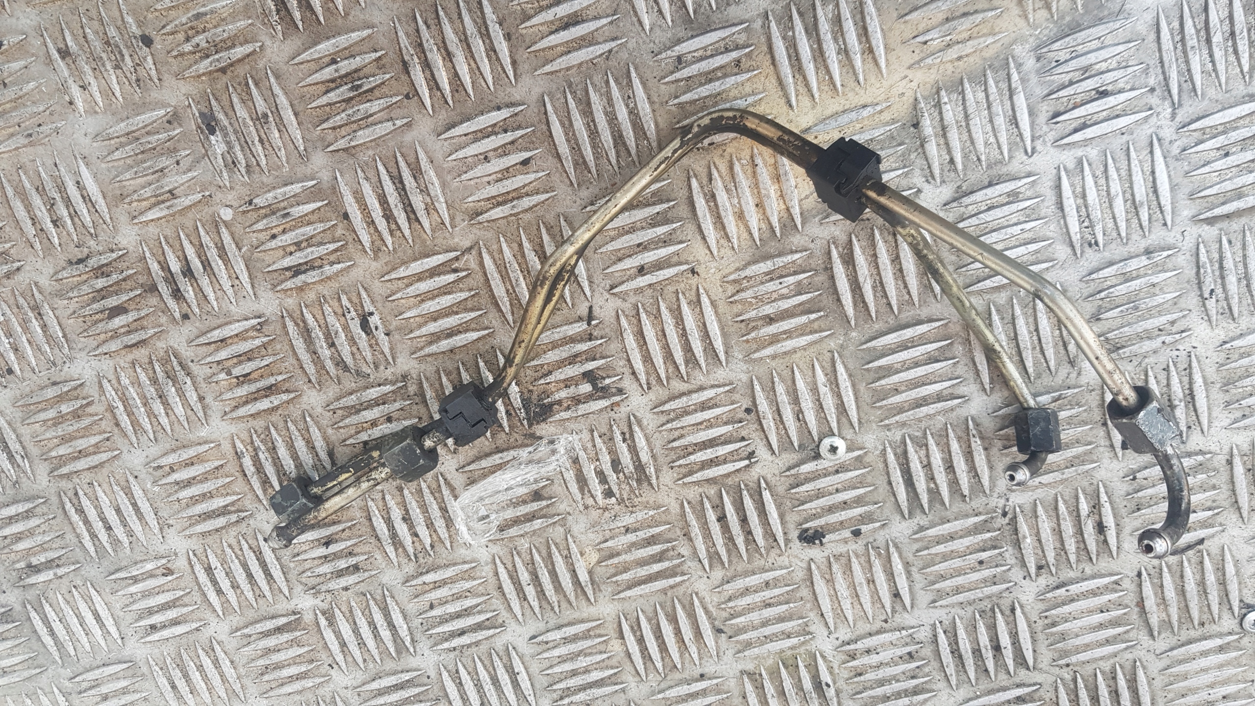 CITROEN C4 1.6 HDI fuel line PALIWOWY RURKI