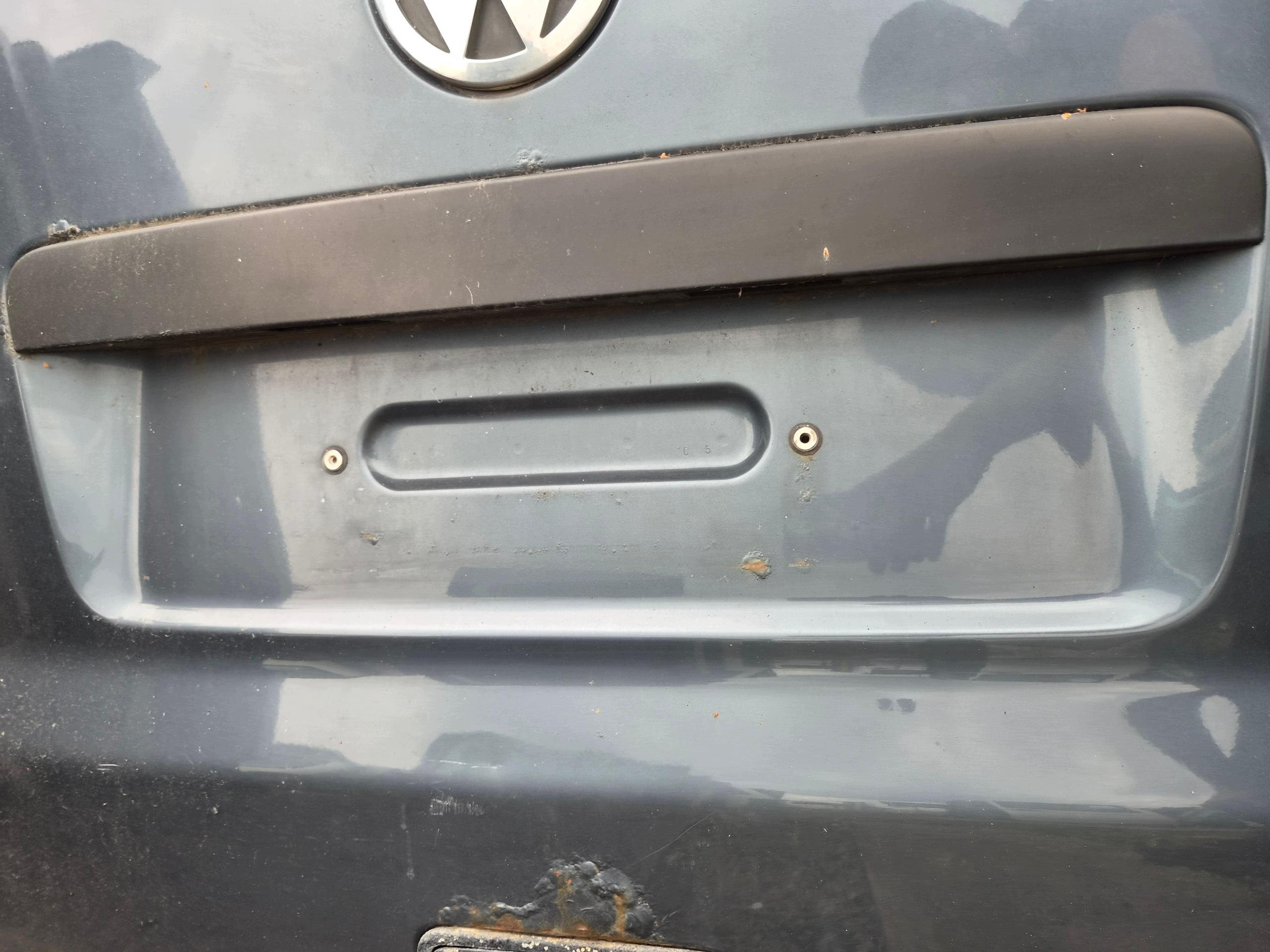 trunk door cover boot rear part VW T5 T5 LIFT LD7U