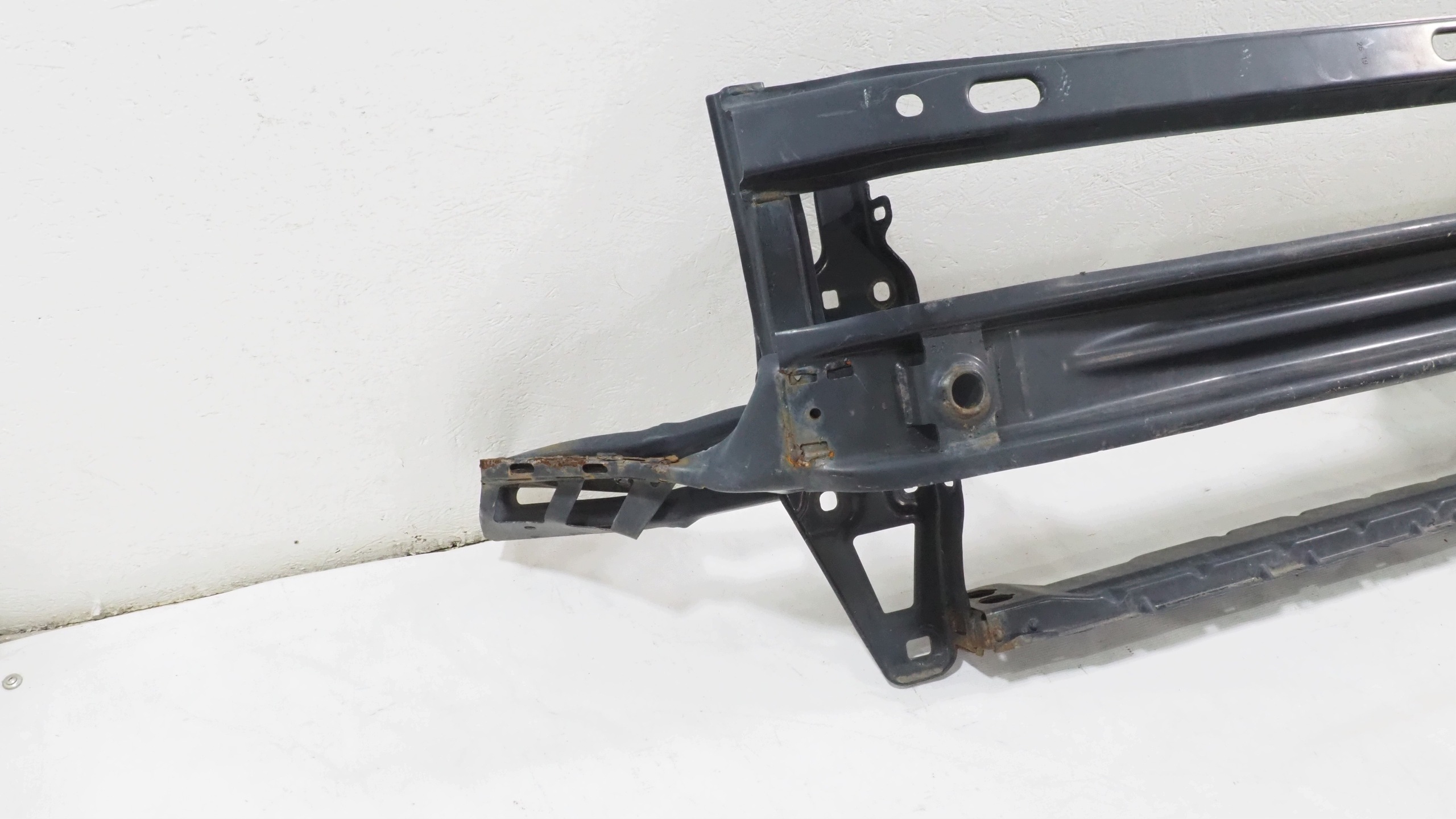 VW Crafter II support panel for radiators sider 7C0807109B