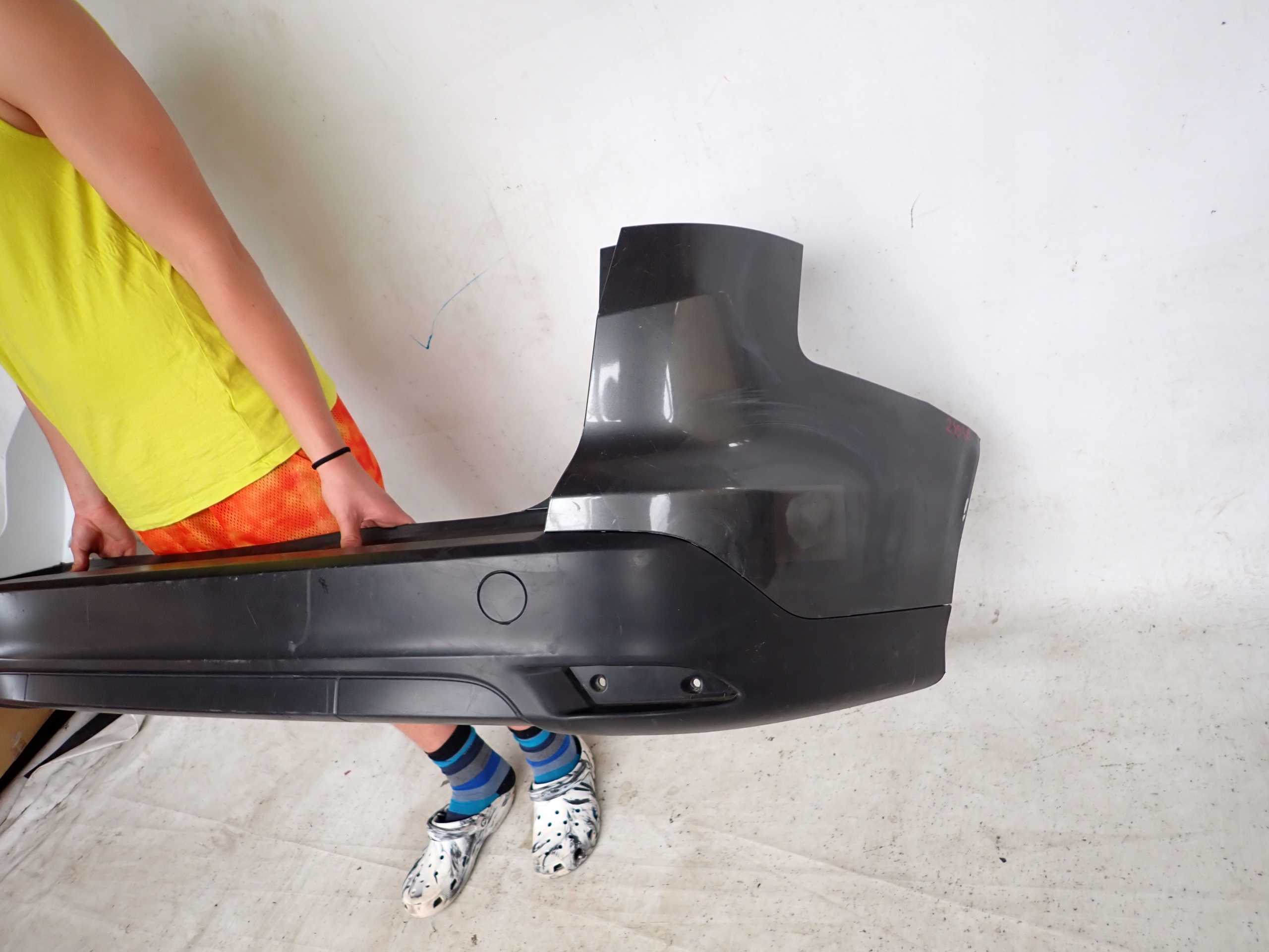 FORD FOCUS MK3 11-18 KOMBI bumper rear part rear without PDC