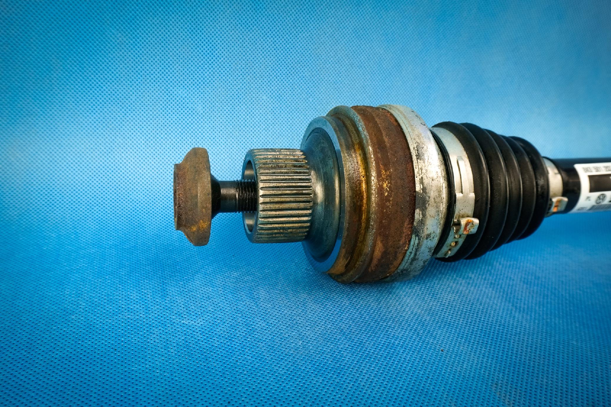 semi-axis rear Audi A4 8K A5 8T 8K0501203M