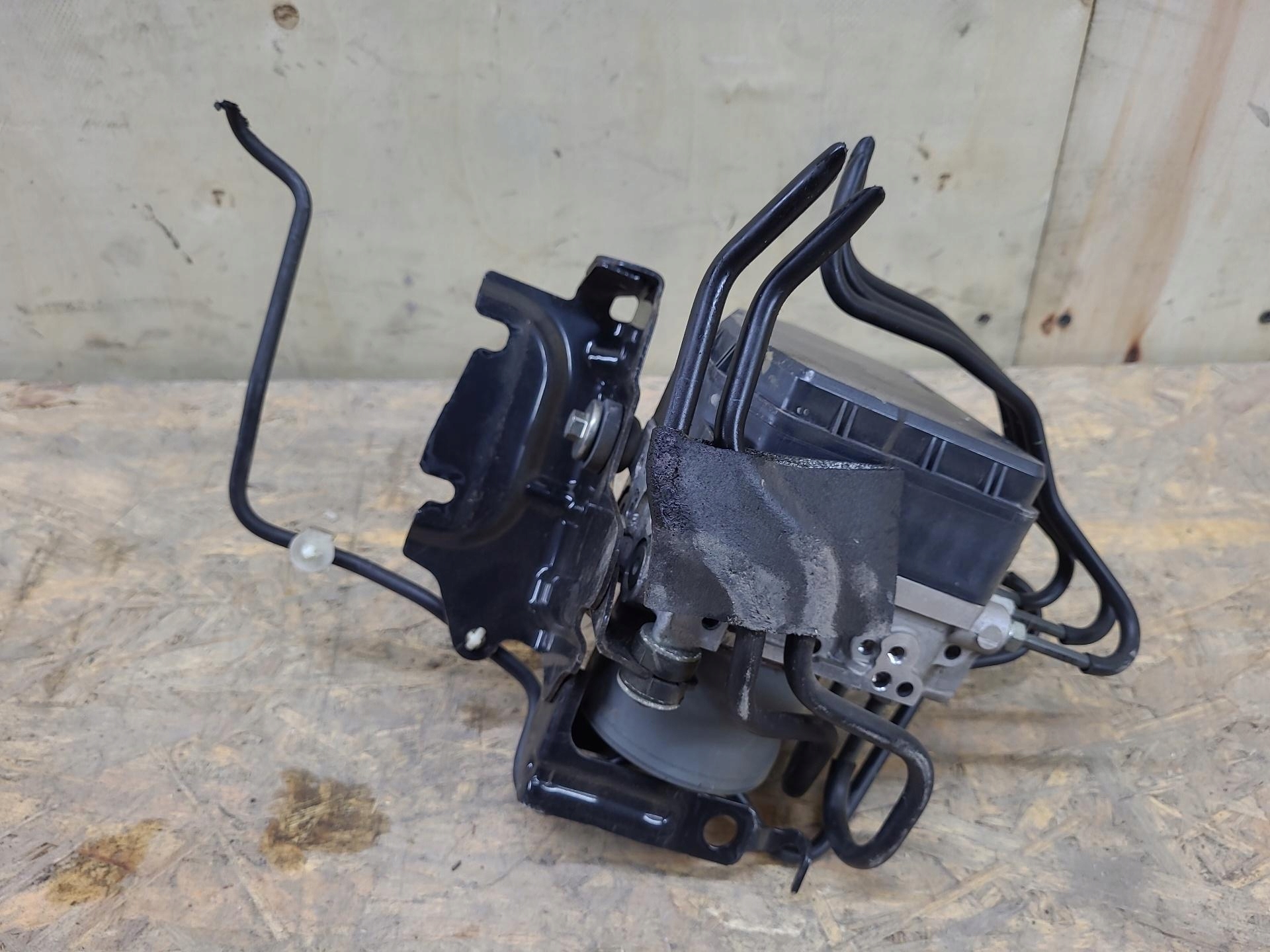 pump ABS Mazda 6 3 2014