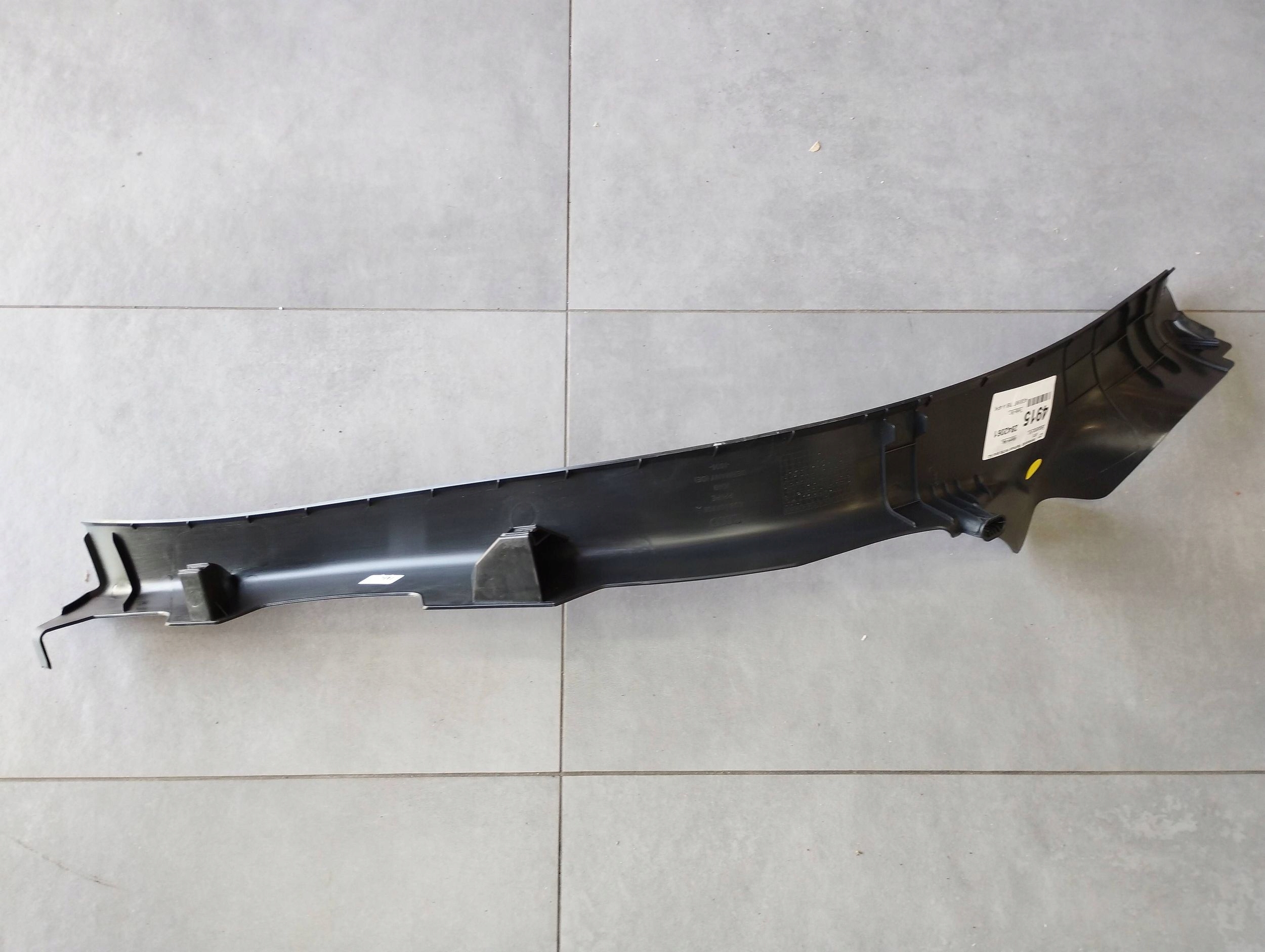 Audi A7 4G kryt PRAHU pravá 4G8867768A