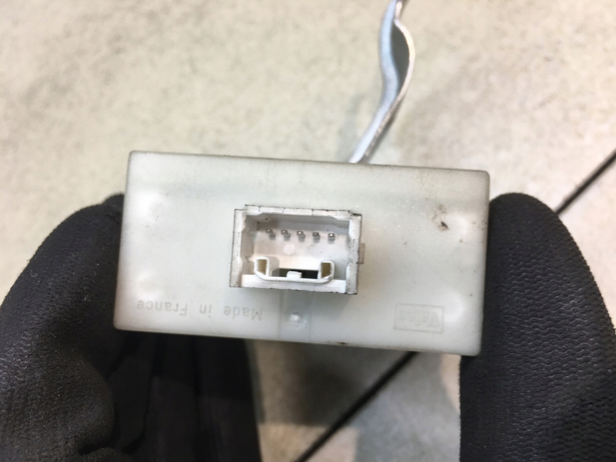 Module Central de la serrure AVENSIS T25 89741-05070