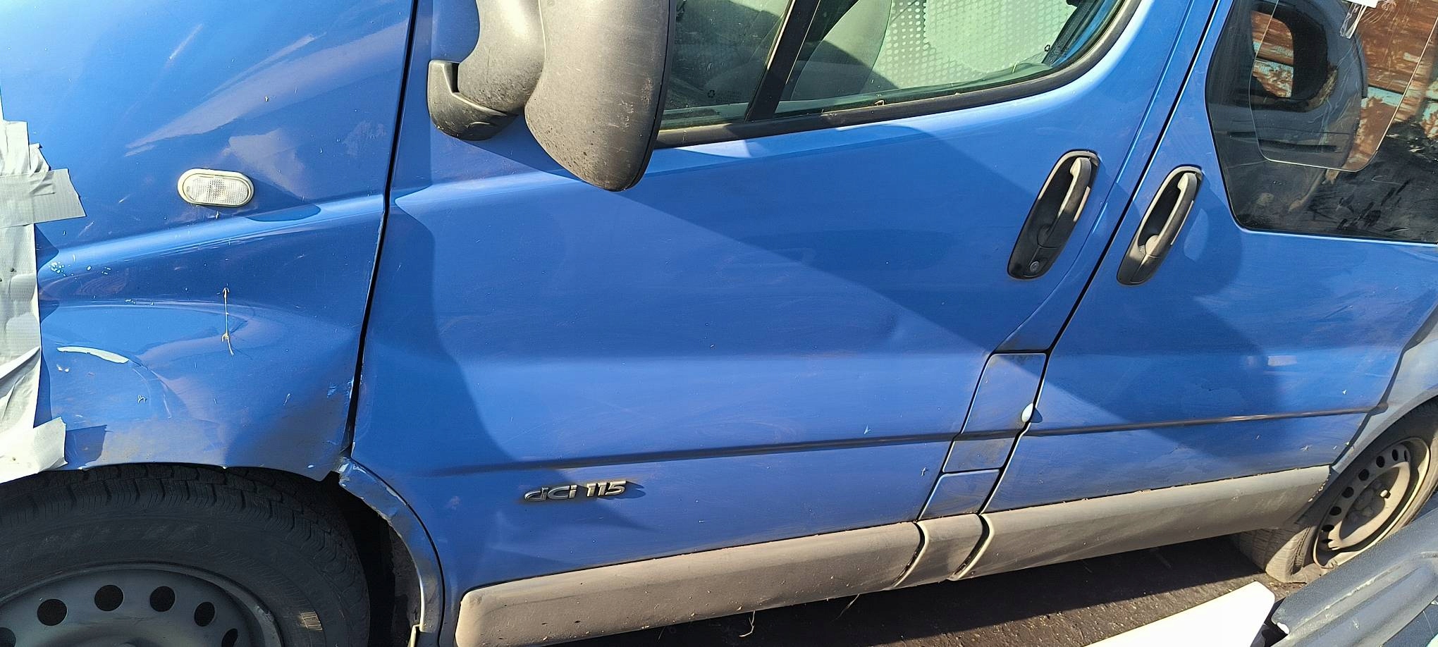 door left front RENAULT TRAFIC II