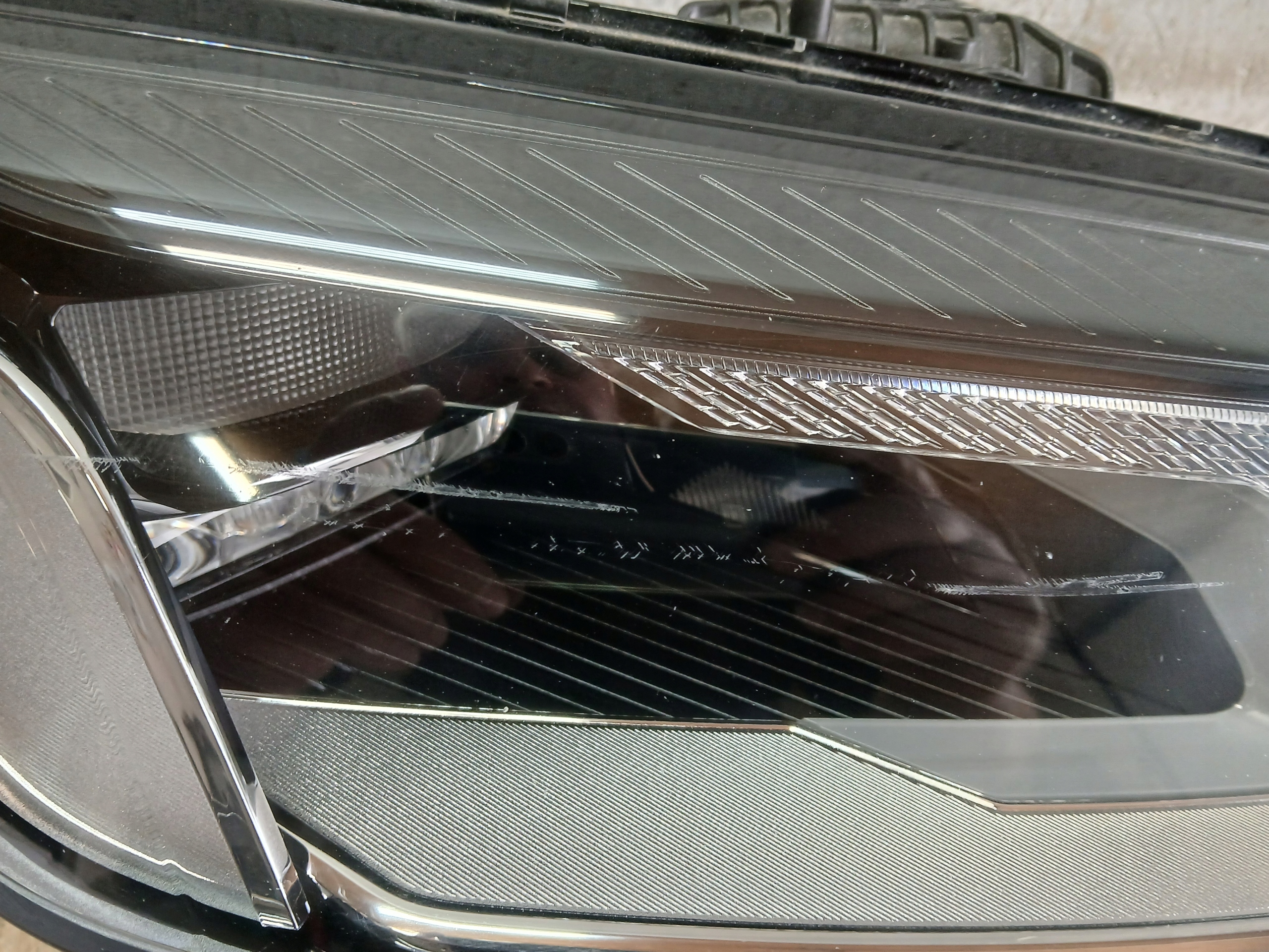 light front right AUDI A4 B9 8W LIFT 19- FULL LED 8W0941012