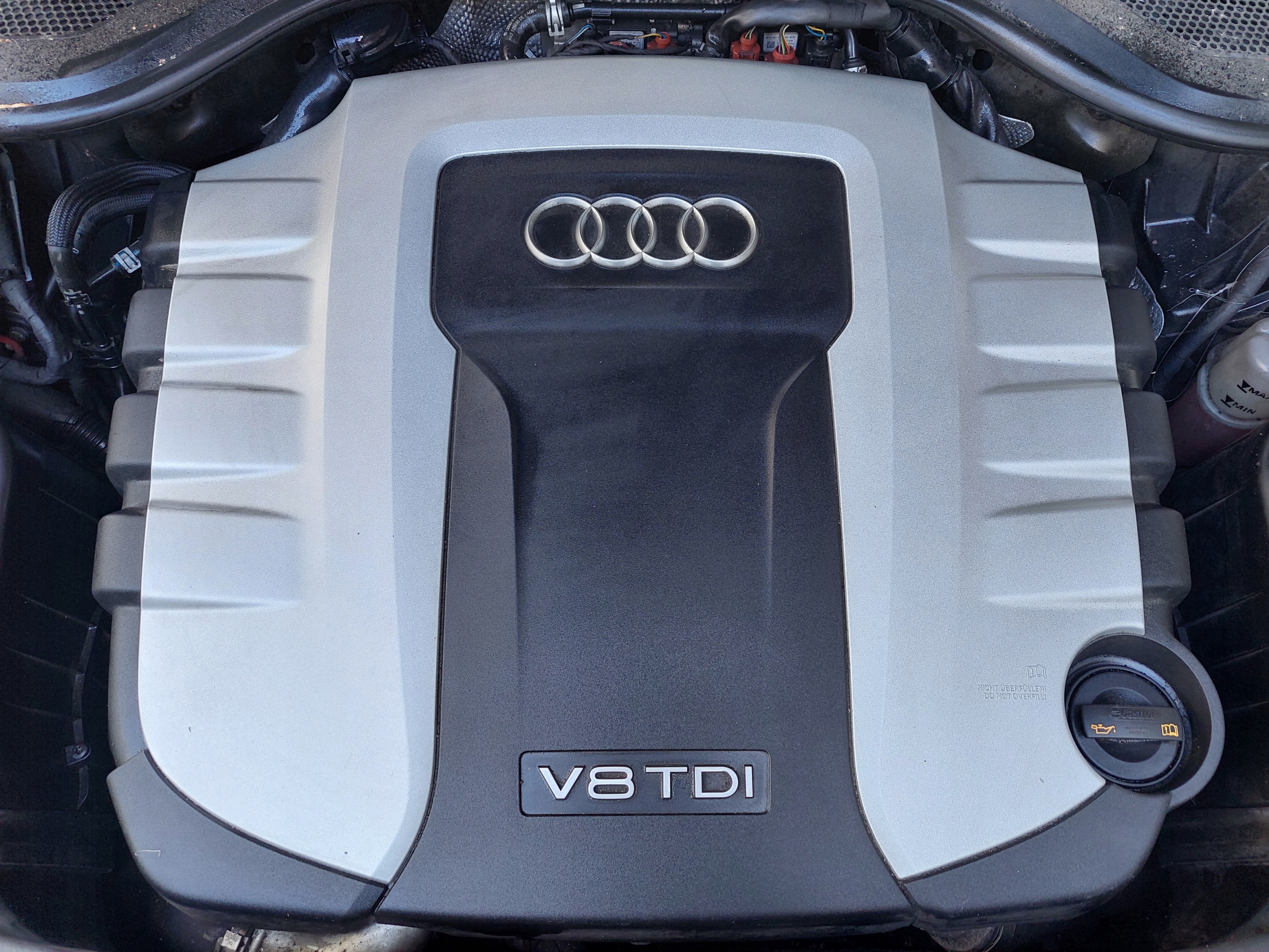 SILNIK KOMPLETNY CDSB AUDI A8 D4 4.2 V8 TDI