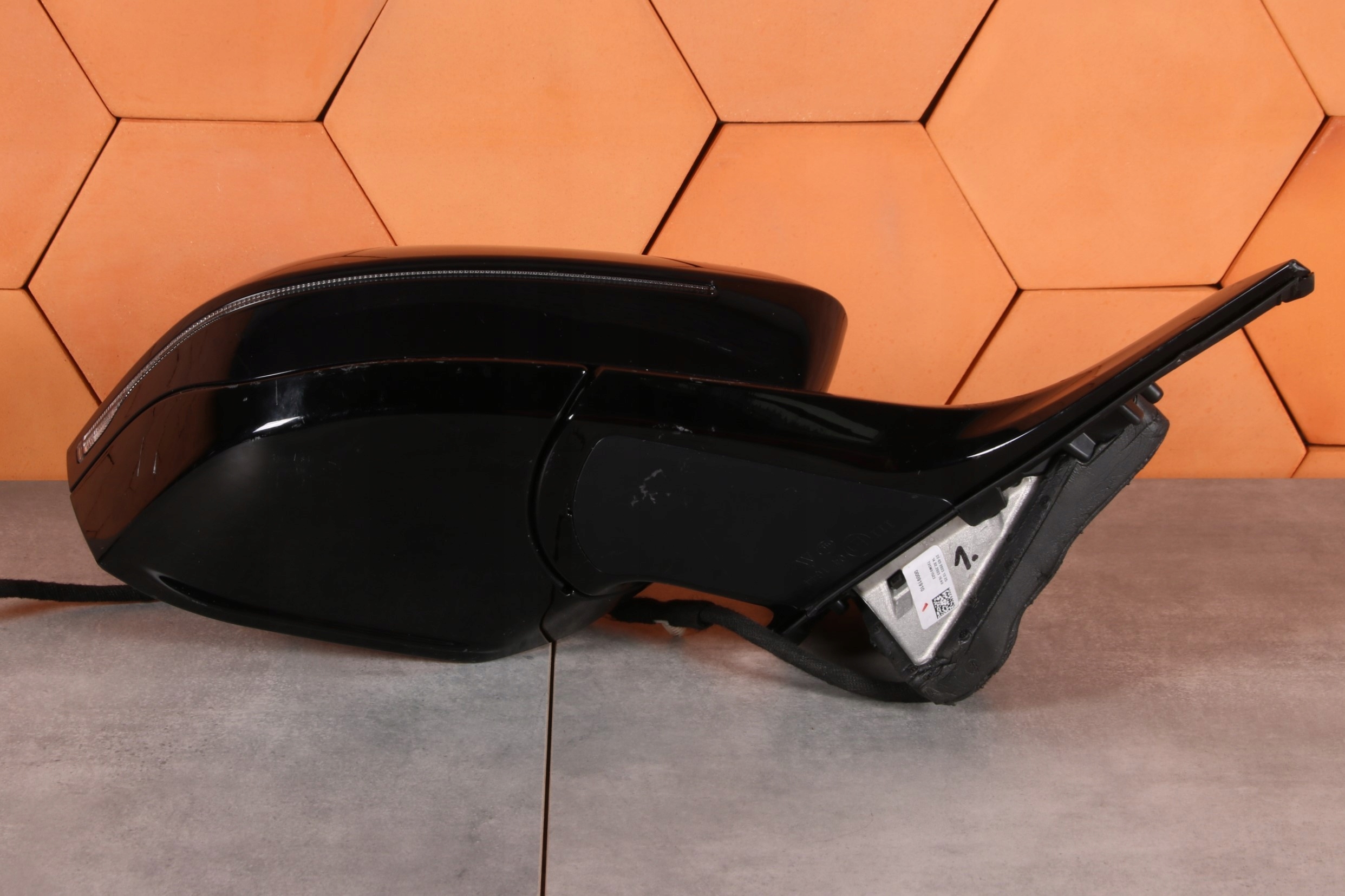 BMW G60 G61 G70 mirror right support cover indicator NAPED 5A292C7