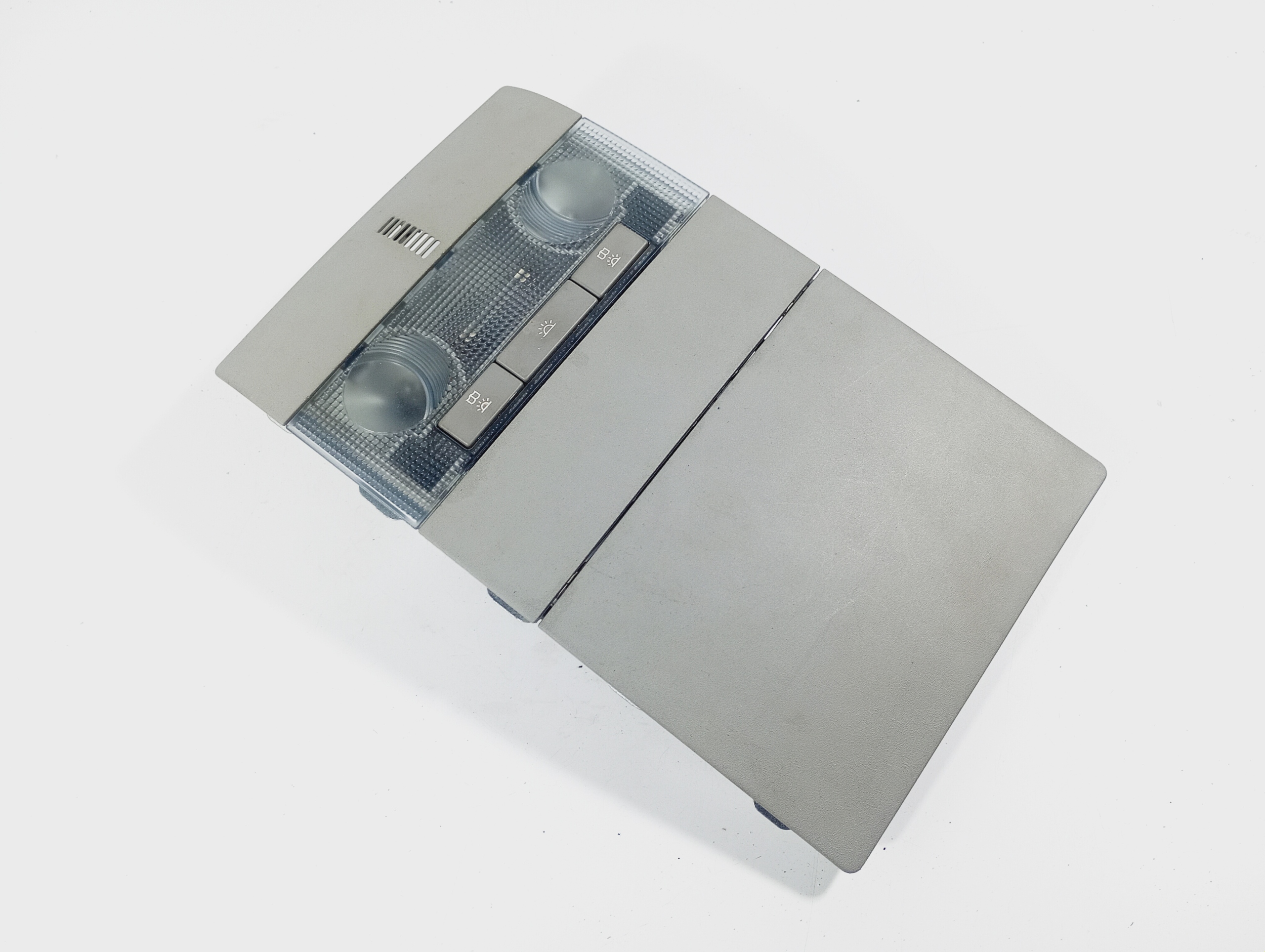 éclairage cabine feu interne OE 13111824 Opel Astra H 04-10