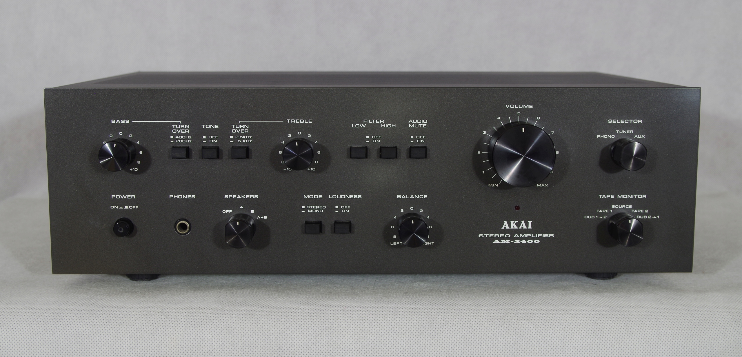 AKAI AM-2400, dobry wzmacniacz stereo Oryg instruk Marka Akai