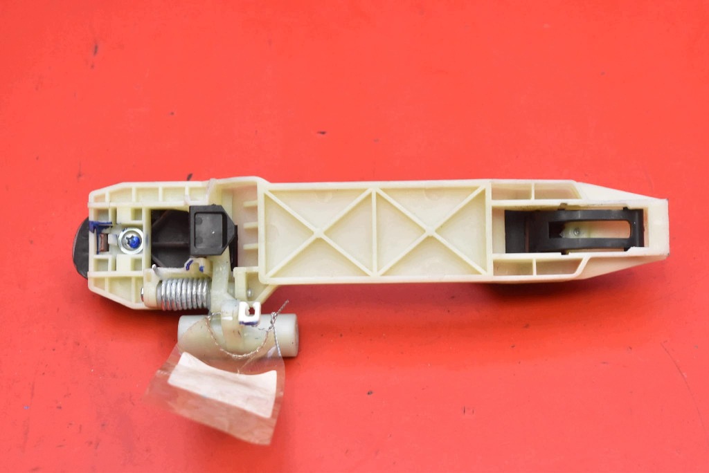 handle right rear part rear red BAIC BEIJING X3 LIFT 19