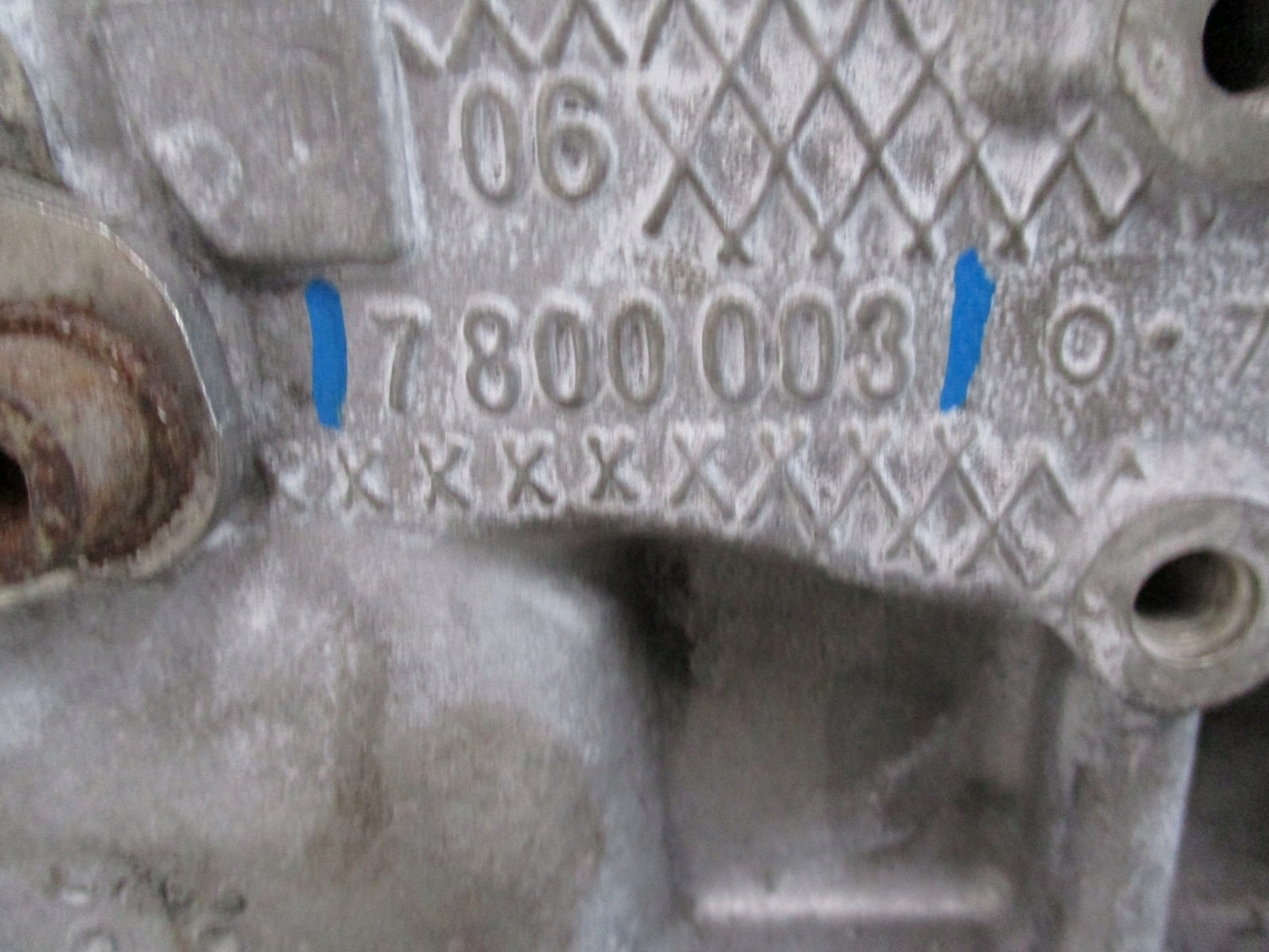 TESTATA BMW 5 F10 F15 3,0D 7800003