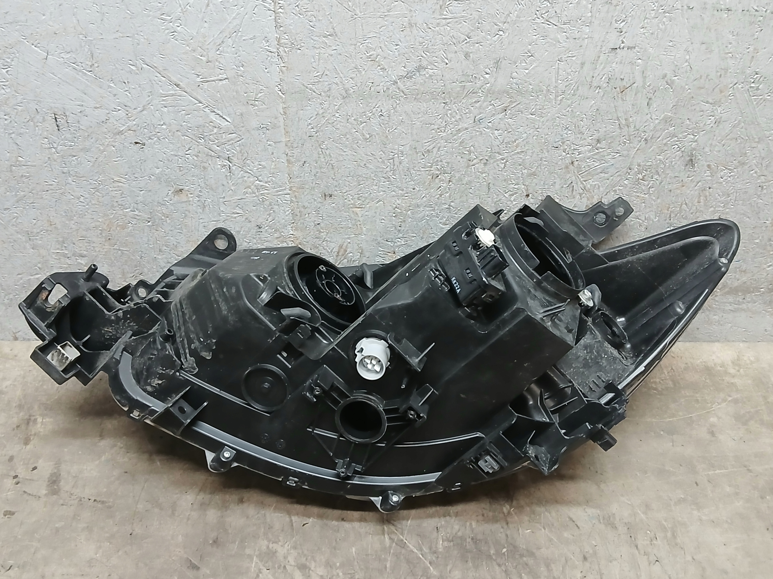 light front right MAZDA CX5 CX-5 CX 5 and 1 XENON 12- KD31-51030