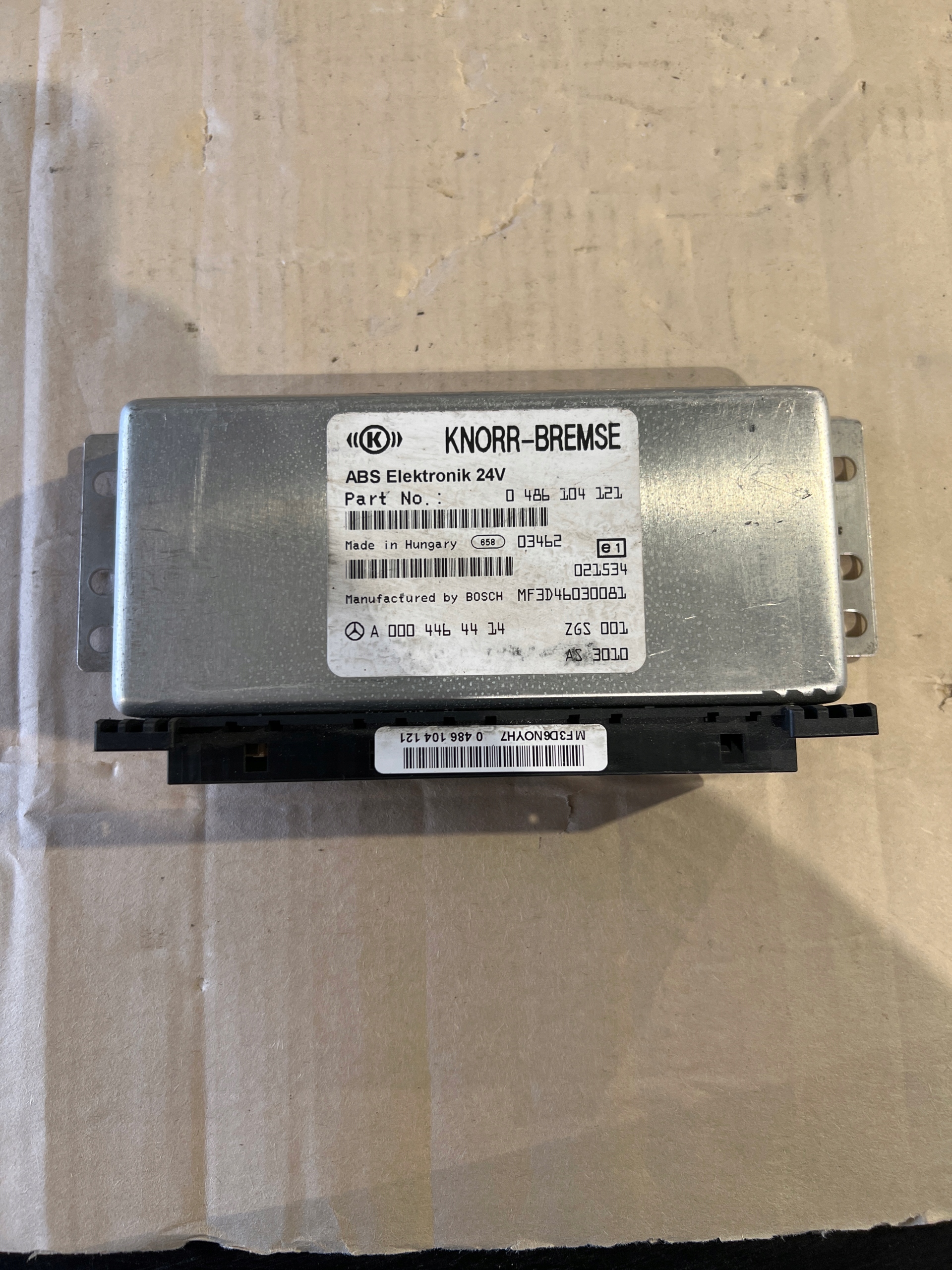 A0004464414 - Mercedes Actros драйвер ABS ASR