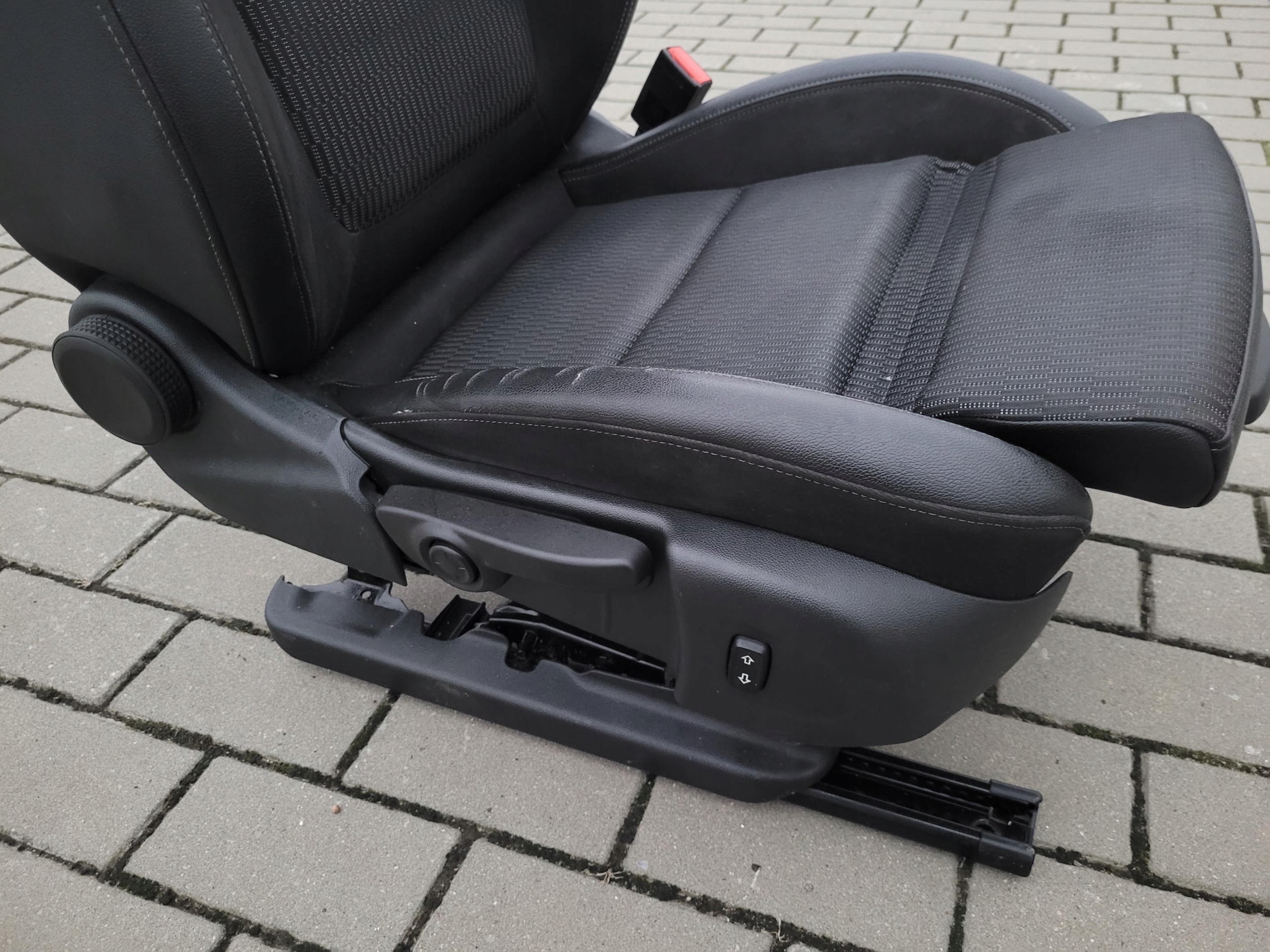 seat front front right + airbag OPEL INSIGNIA B SRI OPC LINE