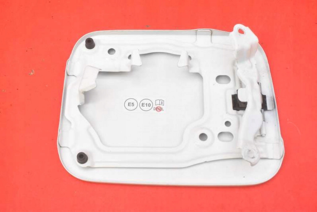 Volet trappe carburant Carburant 040 TOYOTA COROLLA E21 19