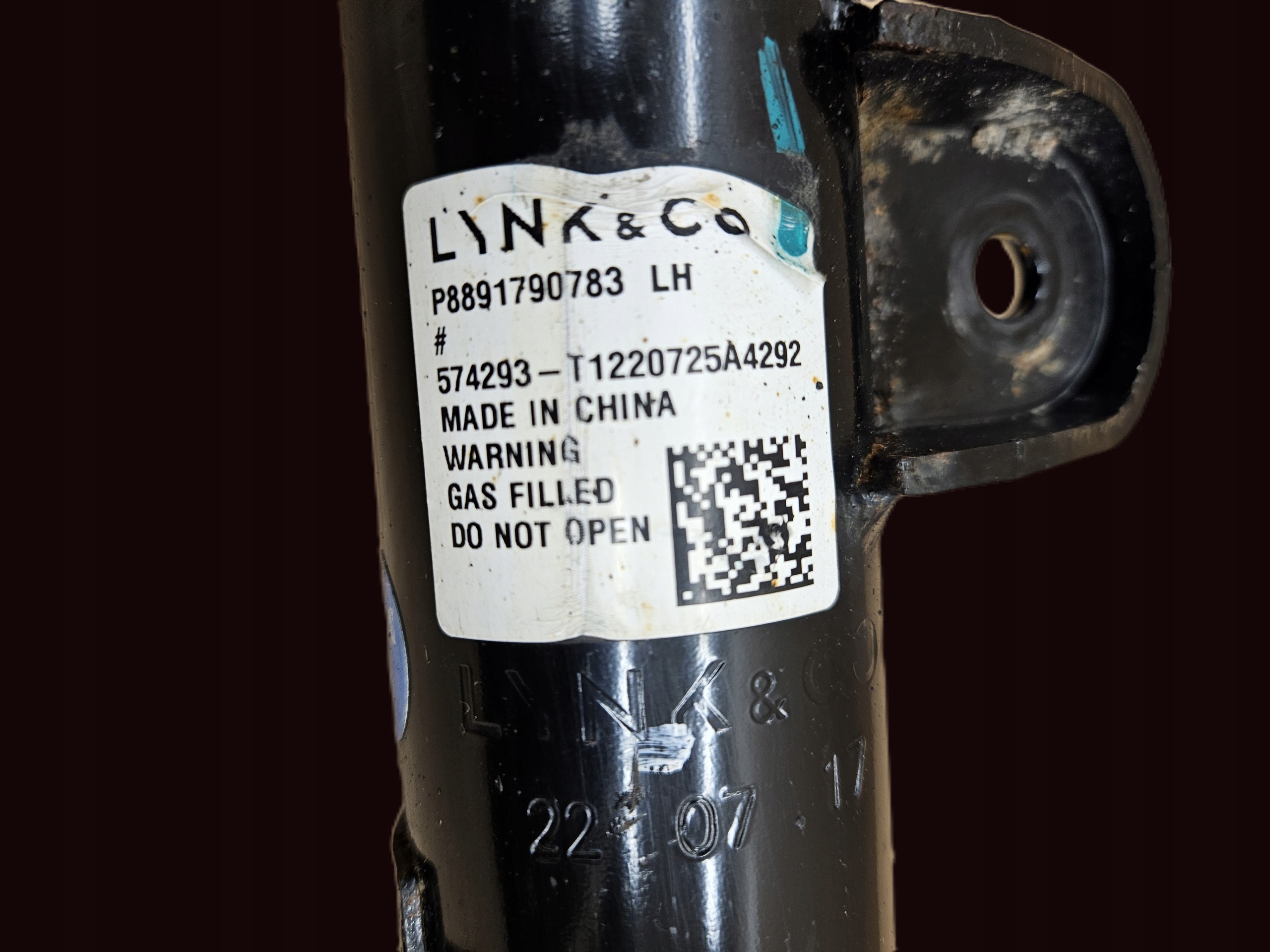 links Stoßdämpfer vorne vorne LYNK & CO 01 2017