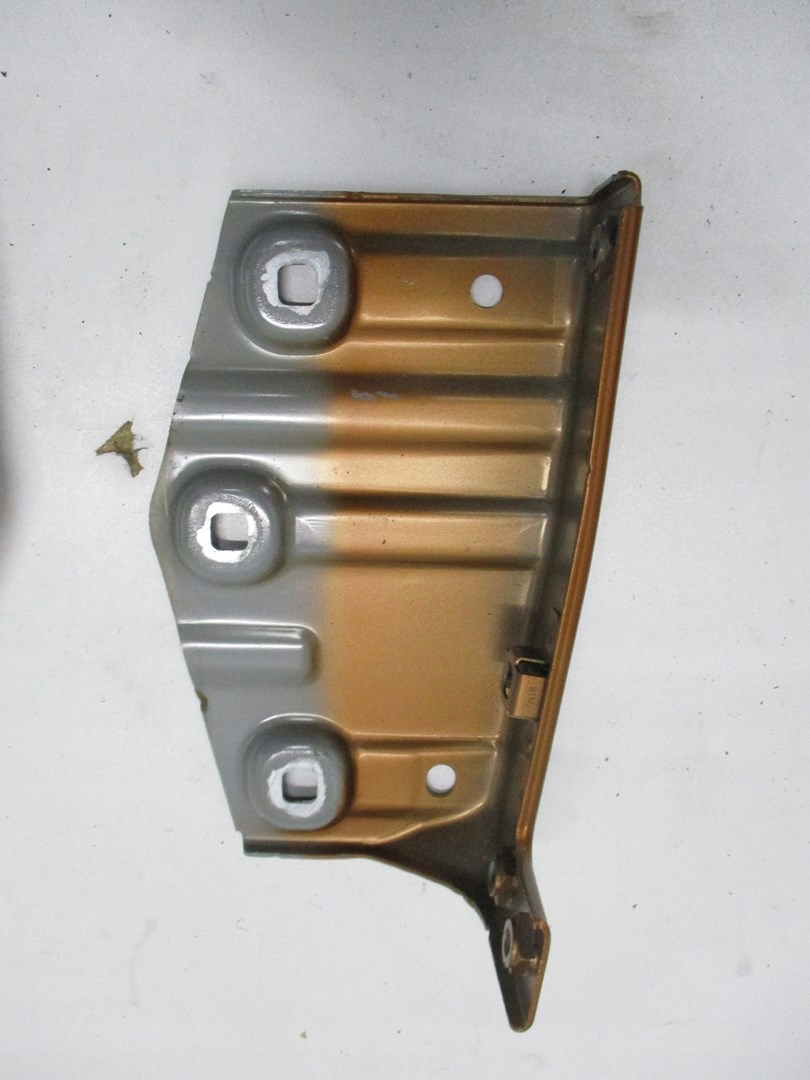 CONSOLE SUPPORT PLAQUE RENAULT CAPTUR 19R 641343398R