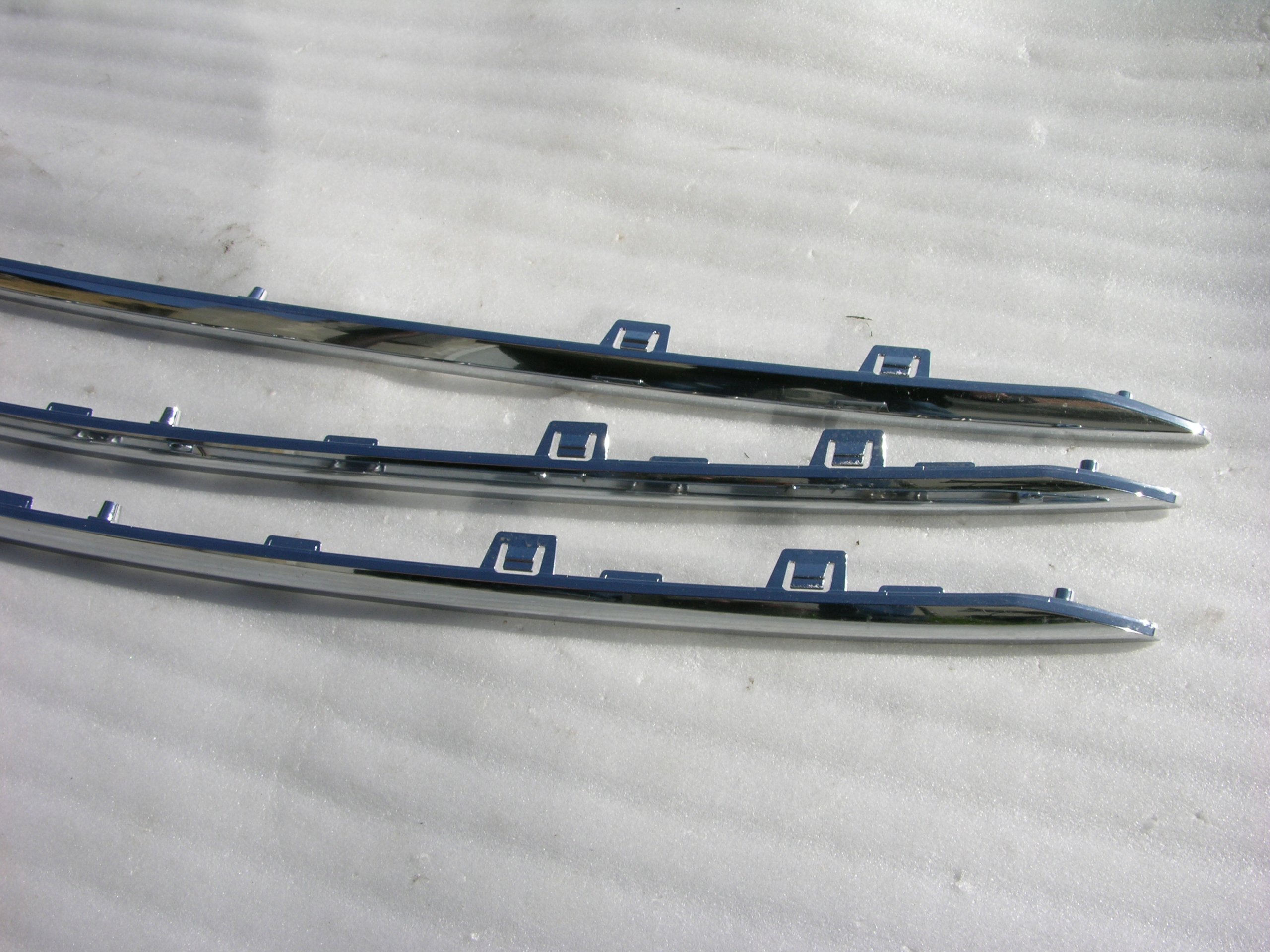 KIA SPORTAGE 2019-2020 LISTWA ZDERZAK TYŁ CHROM Jakość części (zgodnie z GVO) O - oryginał z logo producenta pojazdu (OE)