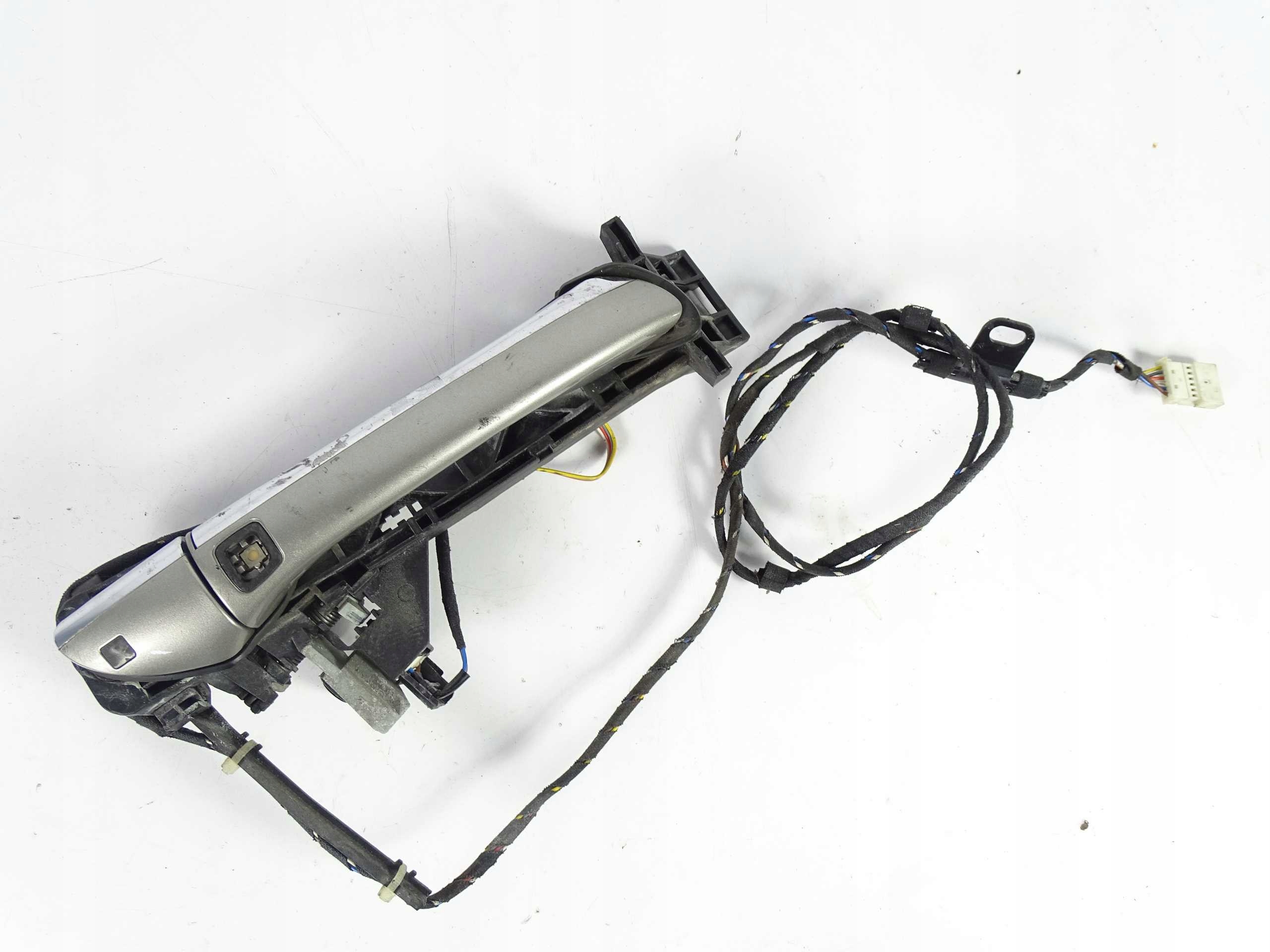 A2207601270 - Mercedes S class W220 задняя правая дверная ручка KEYLESS GO