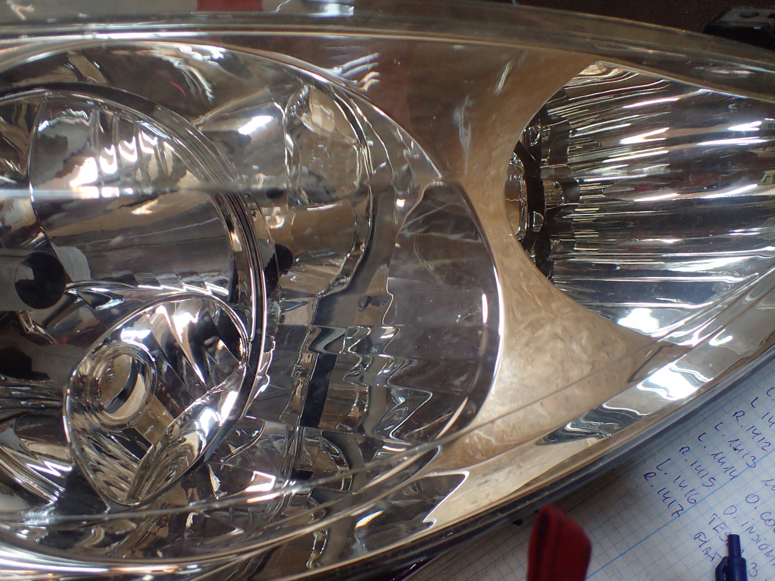 LIGHT FRONT RIGHT PEUGEOT 307 01-04 088033