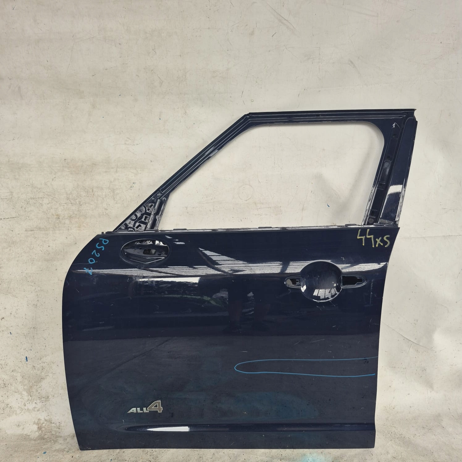 MINI COUNTRYMAN II F60 16- door left front front