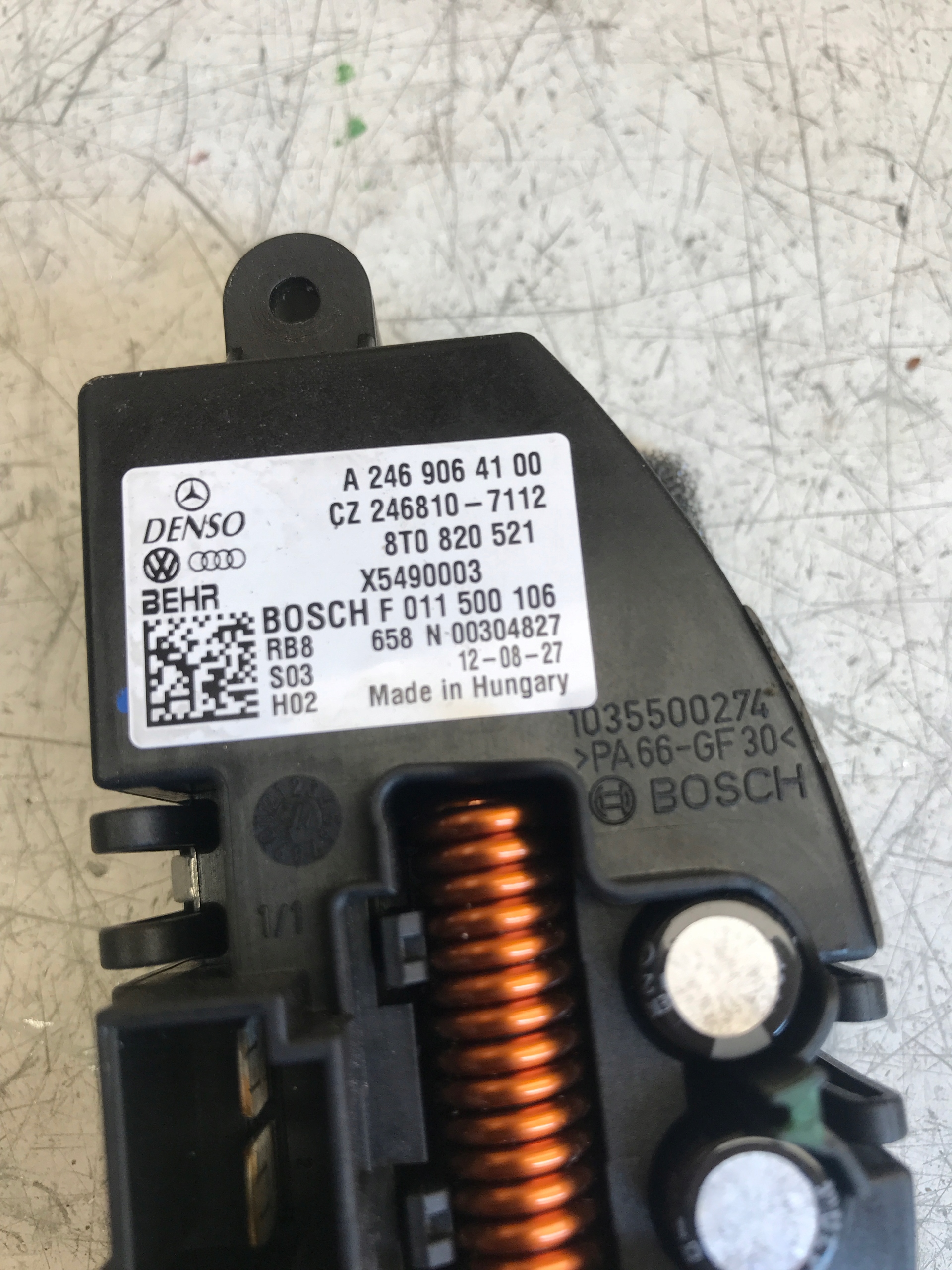 gebläsewiderstand AUDI A4 B8 A5 8T0820521