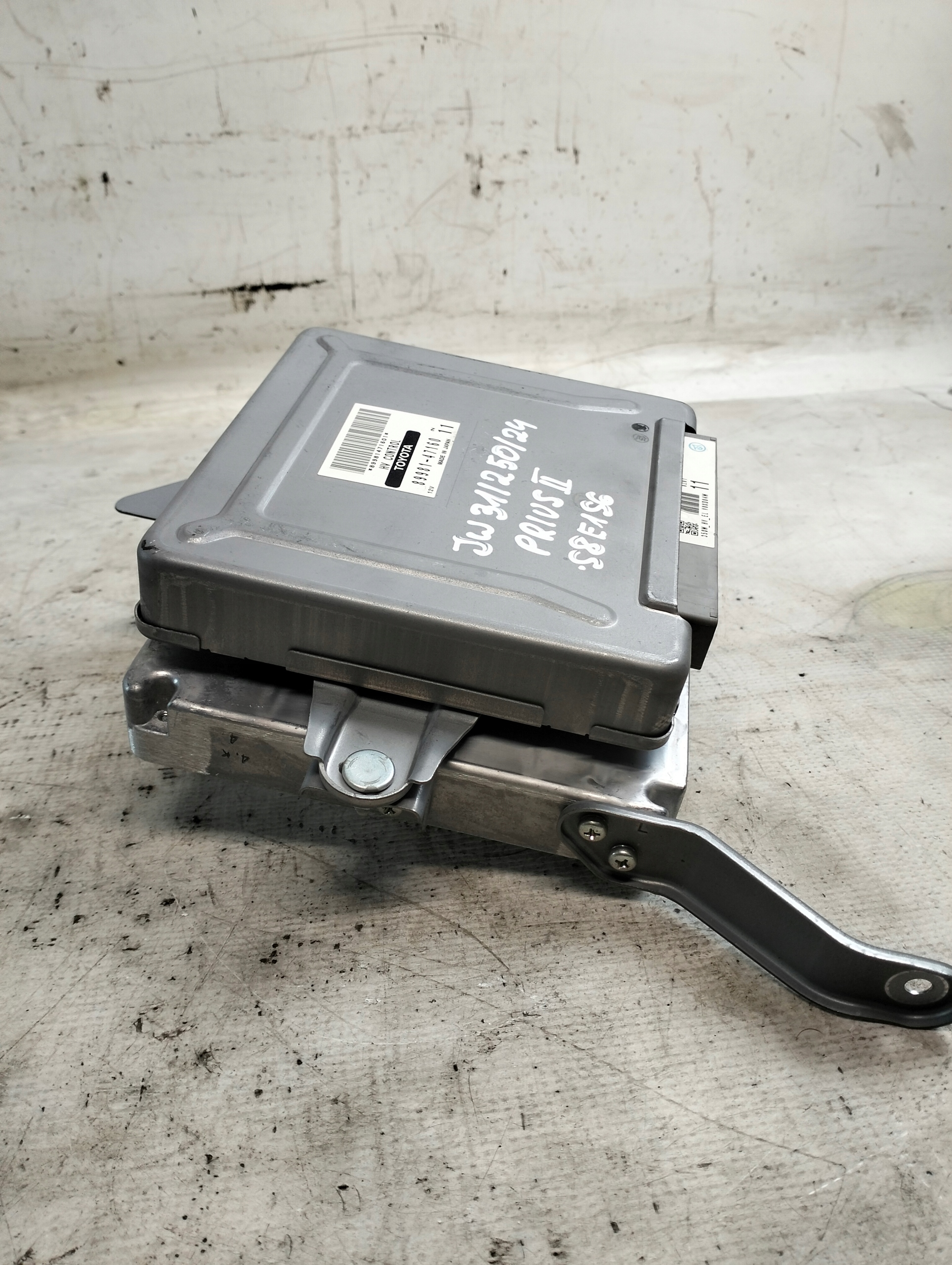 module control unit HV CONTROL TOYOTA PRIUS II 2008r OE 89981-47160
