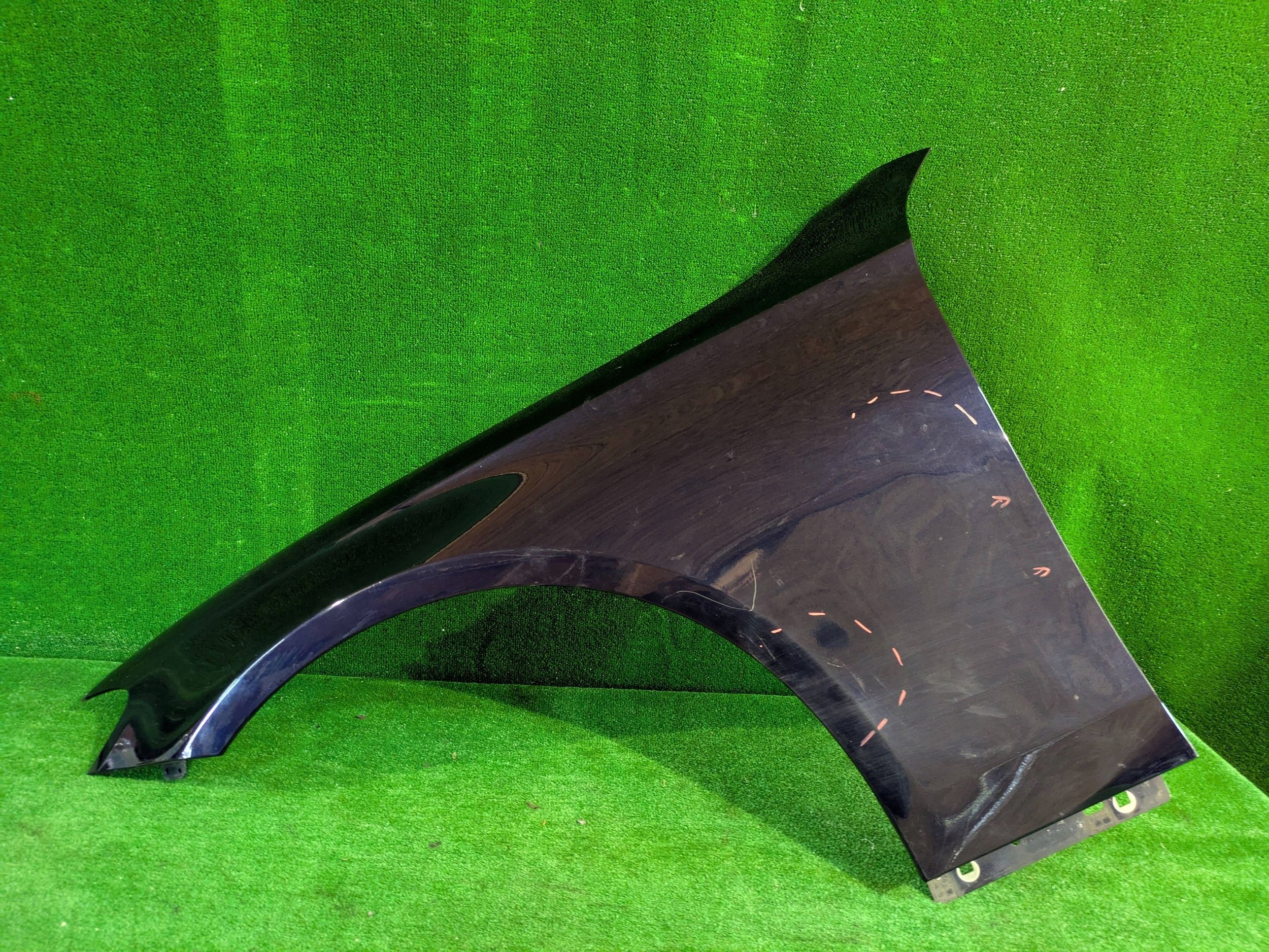 fender front front left MERCEDES E-KLASA W213