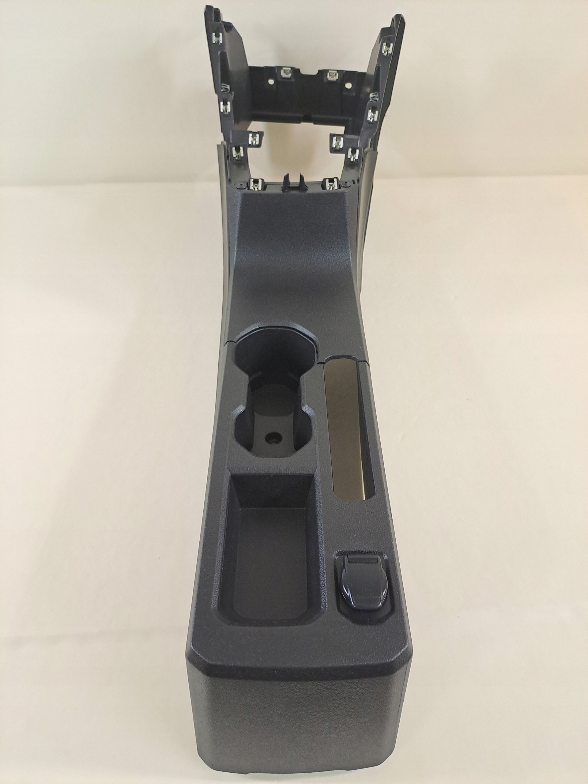 969109338R - DACIA SANDERO III 3 STEPWAY 21R центральный туннель