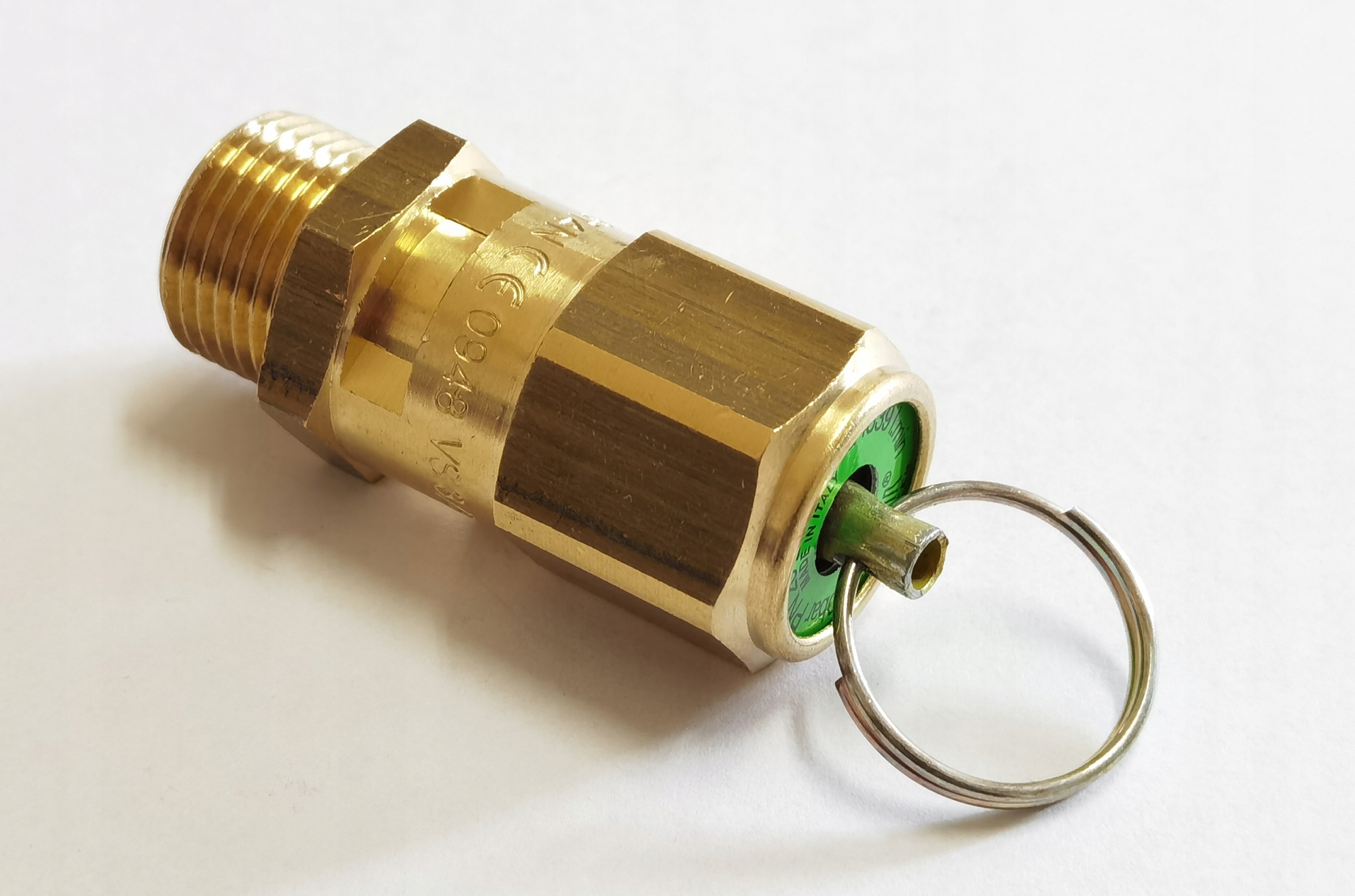 

Zawór bezpieczeństwa do sprężarki 3/8" 10 Bar