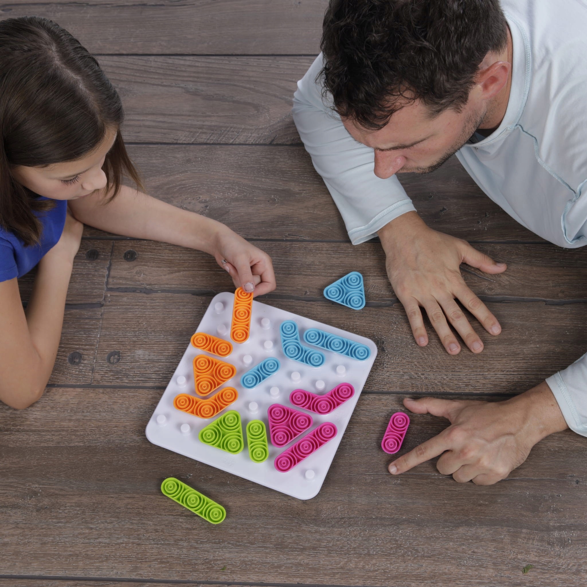 Gra Strategiczna GridBlock Fat Brain Toys Wiek gracza 8-11 lat 12-14 lat 15-18 lat