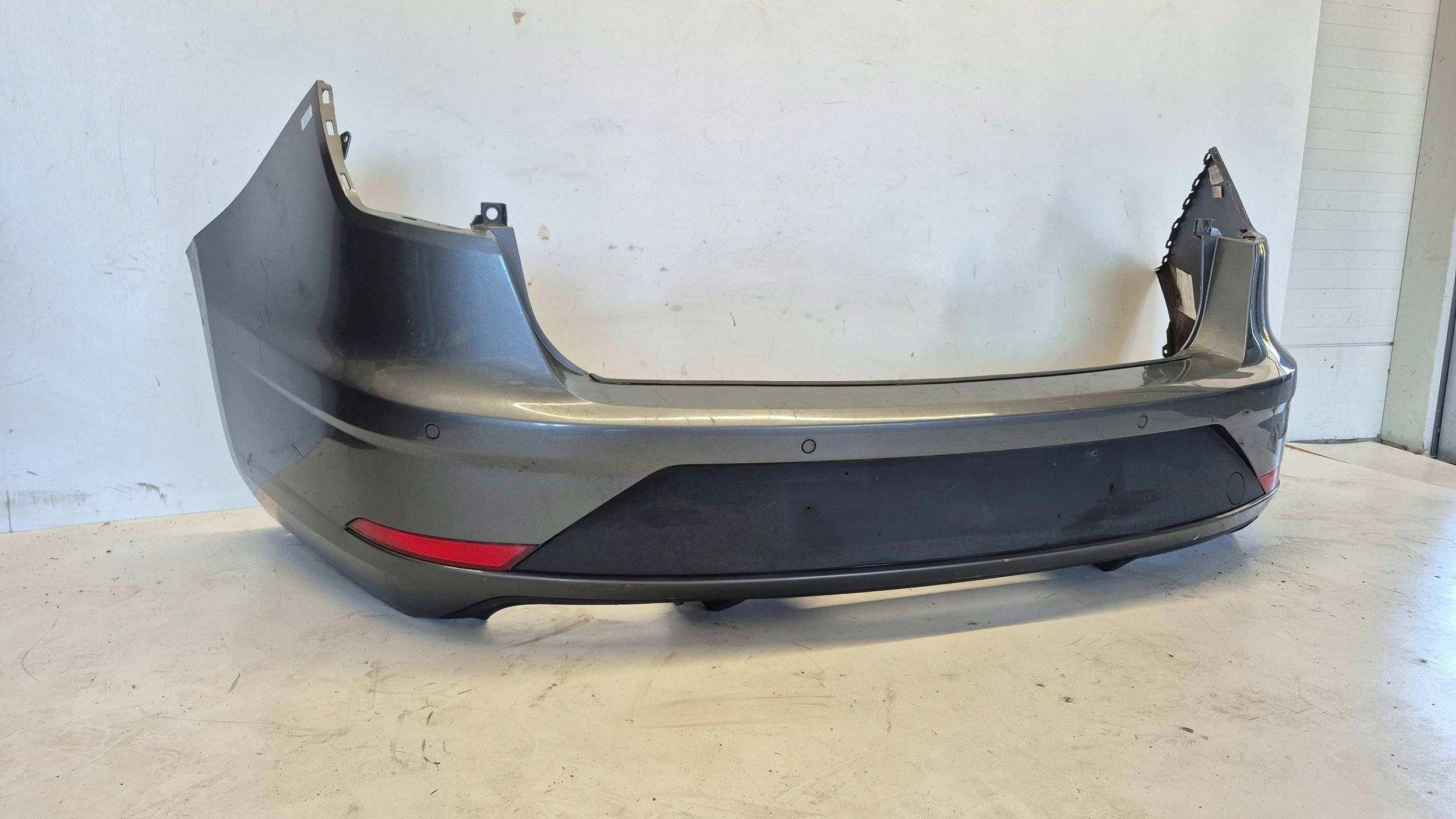 bumper rear part SEAT LEON III KOMBI LIFT LX7R complete