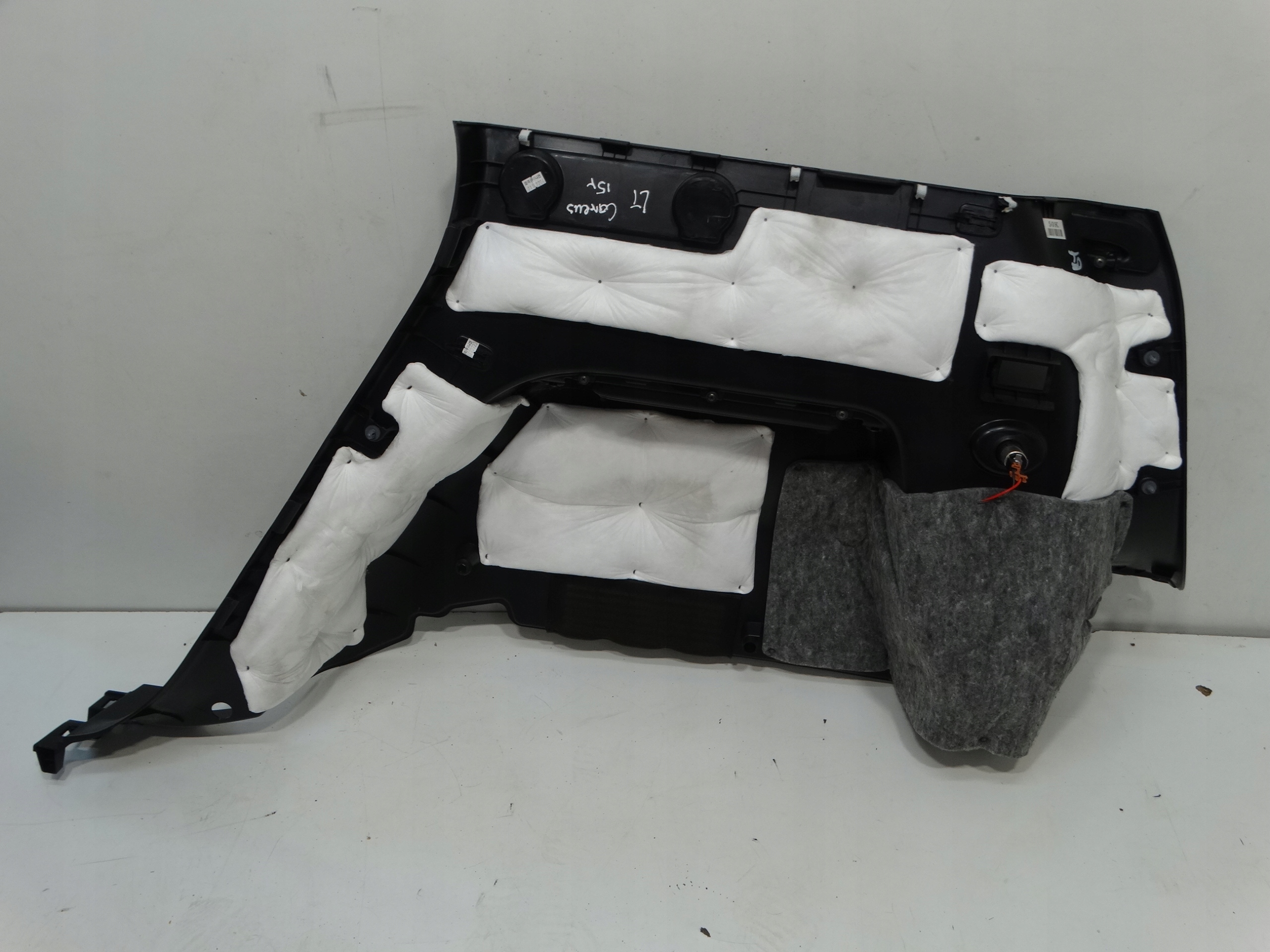 side upholstery boot left rear part KIA CARENS IV 85730-A4500