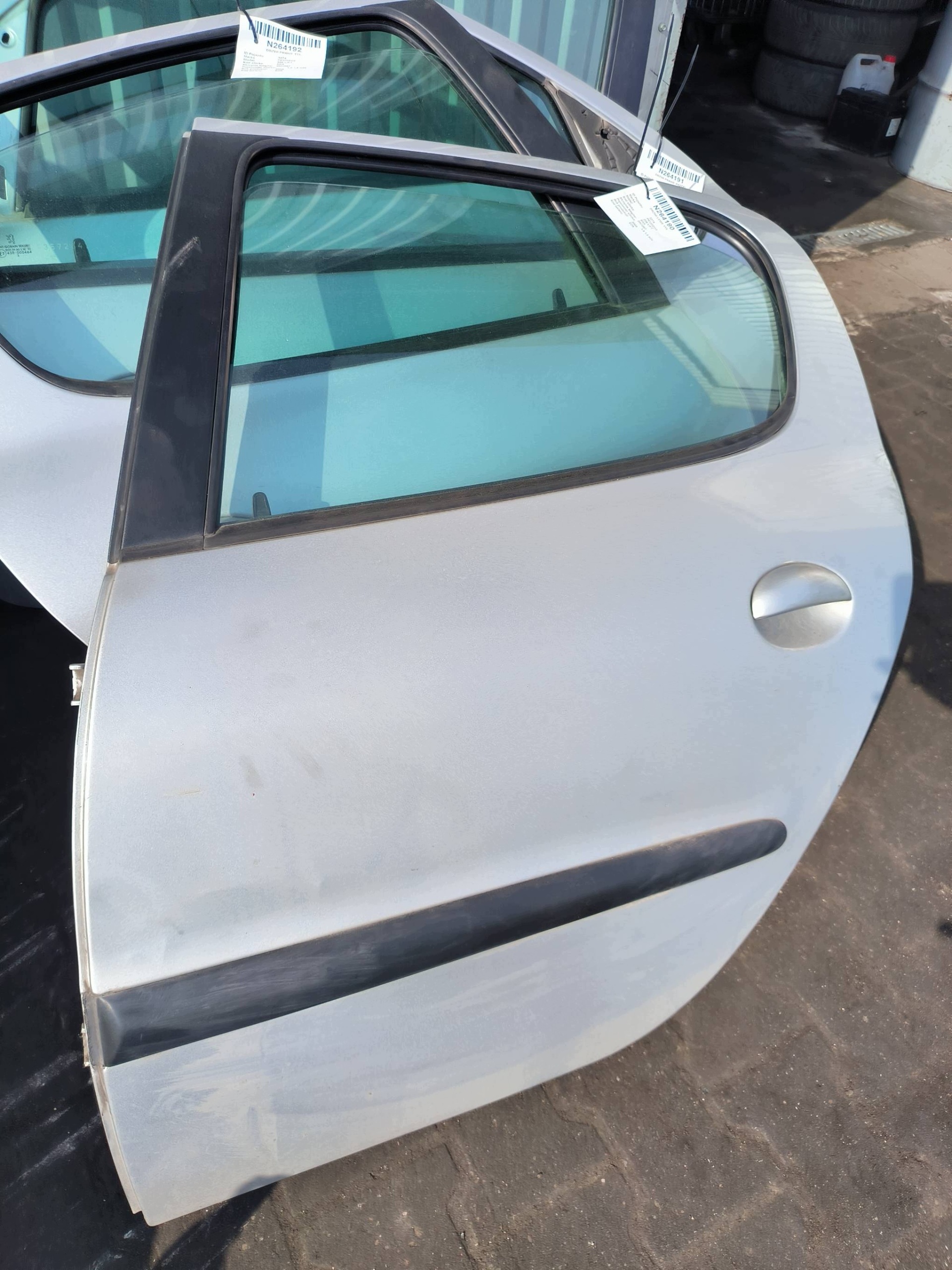 Tür links heck PEUGEOT 206 LIFT