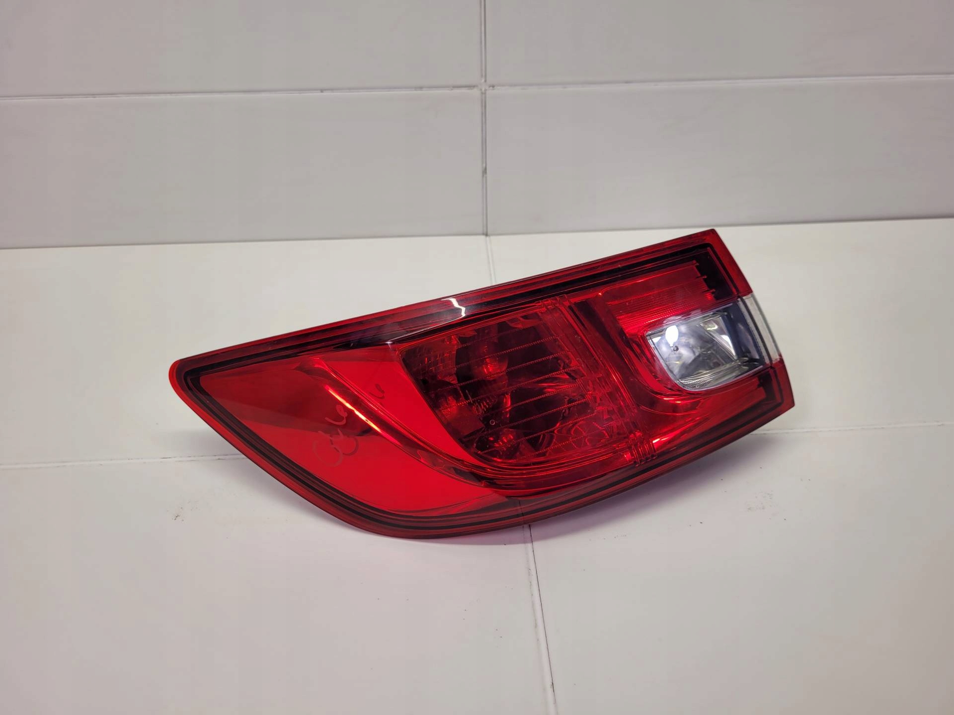 light rear left side Renault Clio 4 facelift 2019 265554091R