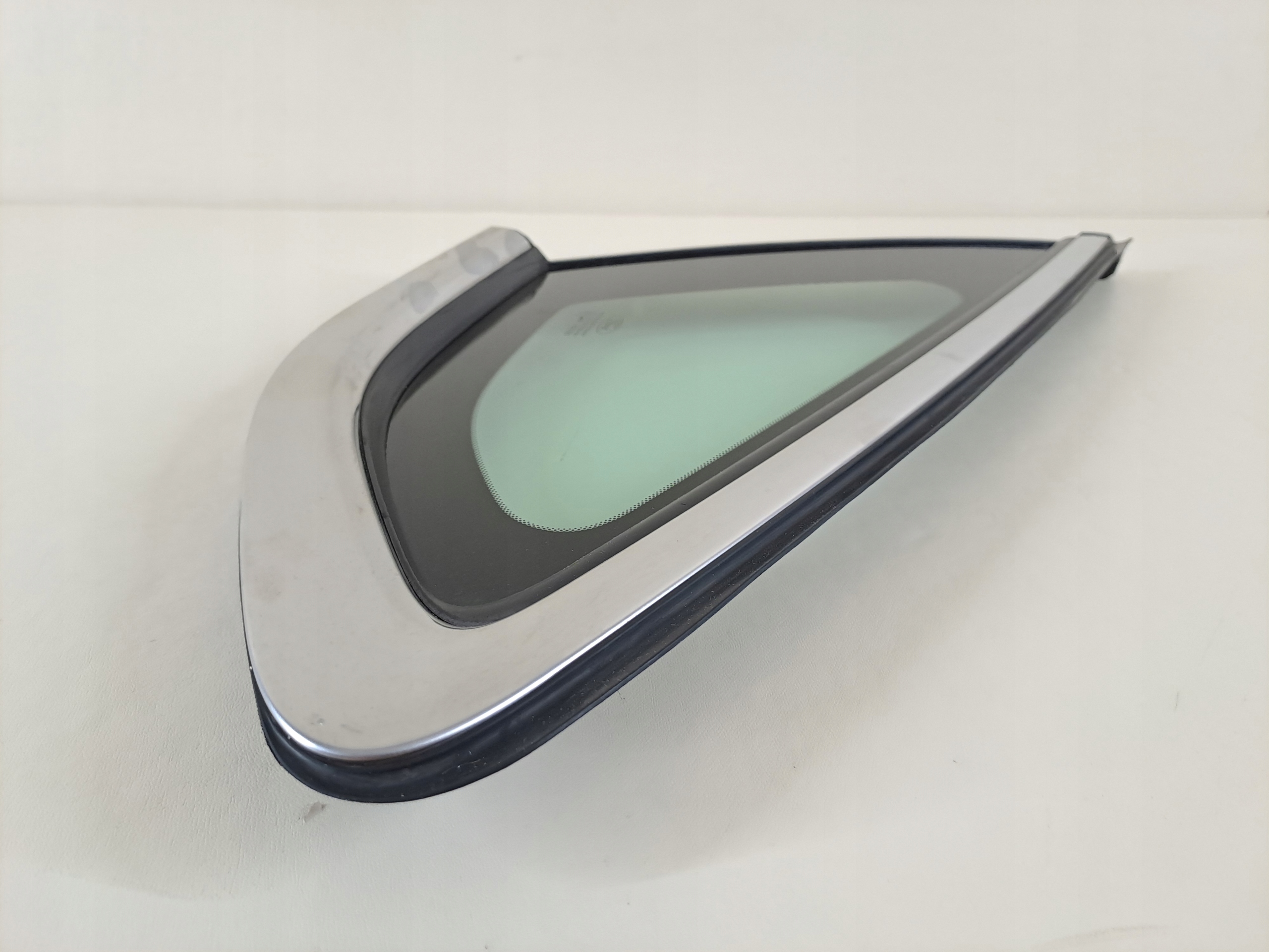 window bodywork side rear left left rear part TROJKAT FORD MONDEO V MK5 17r