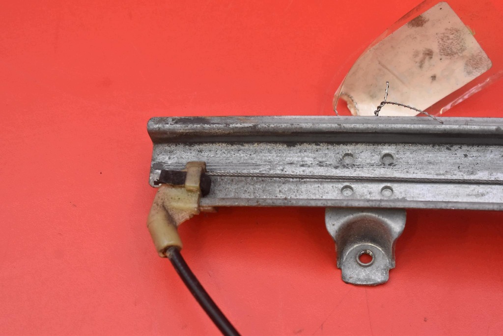 window regulator right front EU 119030 NISSAN NAVARA 3 III D40 PICKUP 05-10
