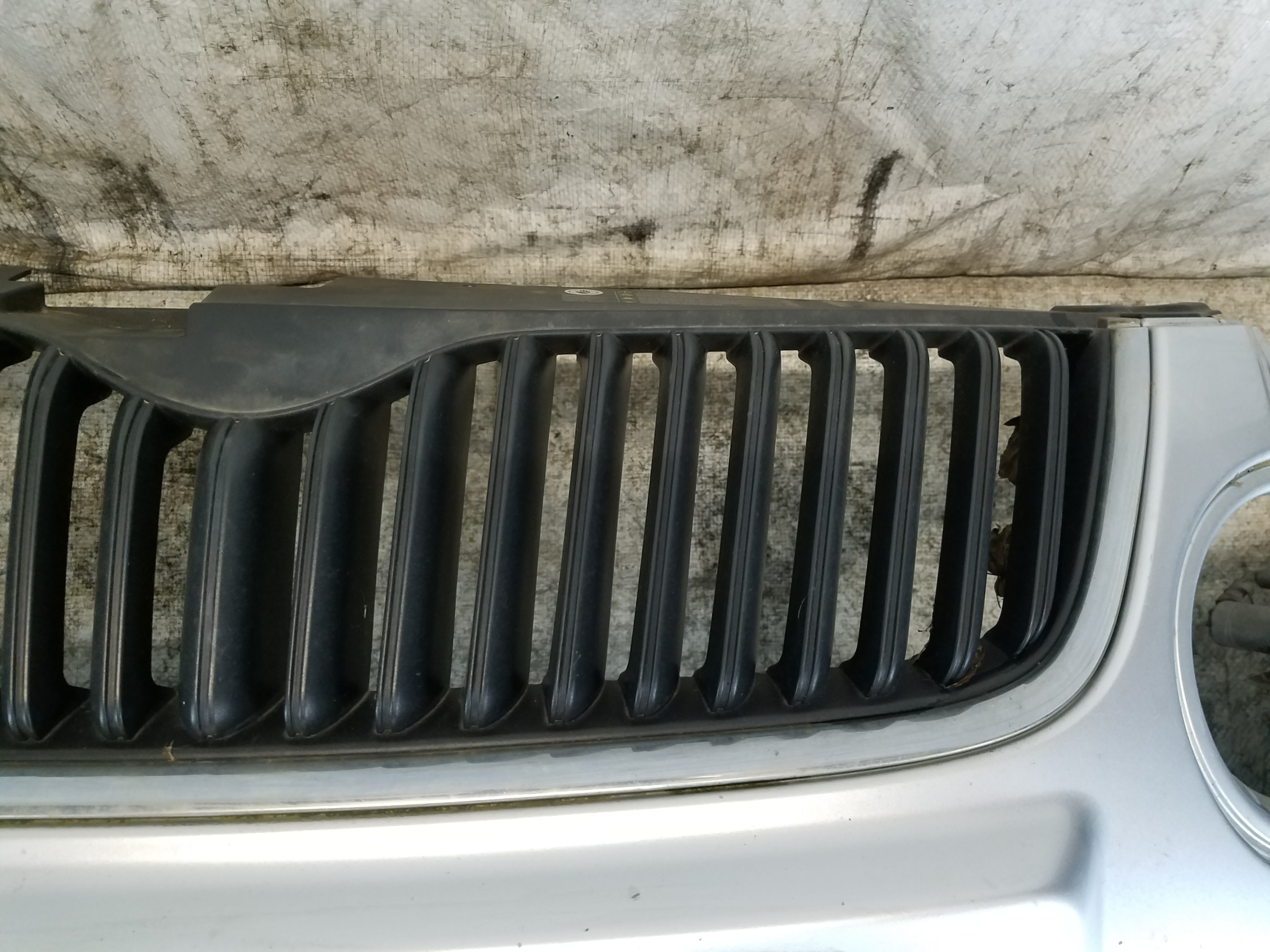 решетка радиатора SKODA YETI