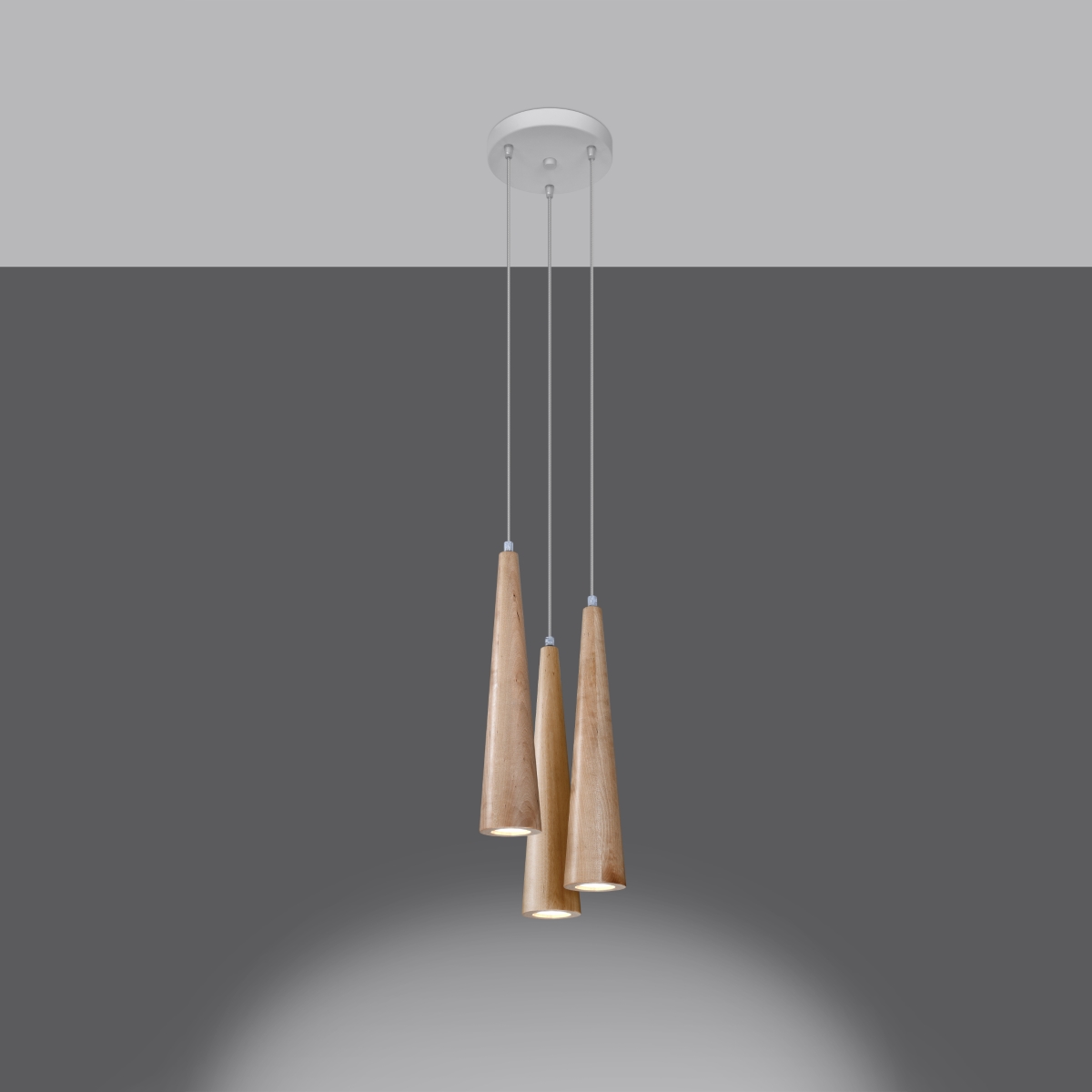 Trojitá závesná lampa Woody z prírodného dreva; do obývačky, jedálne, kancelárie