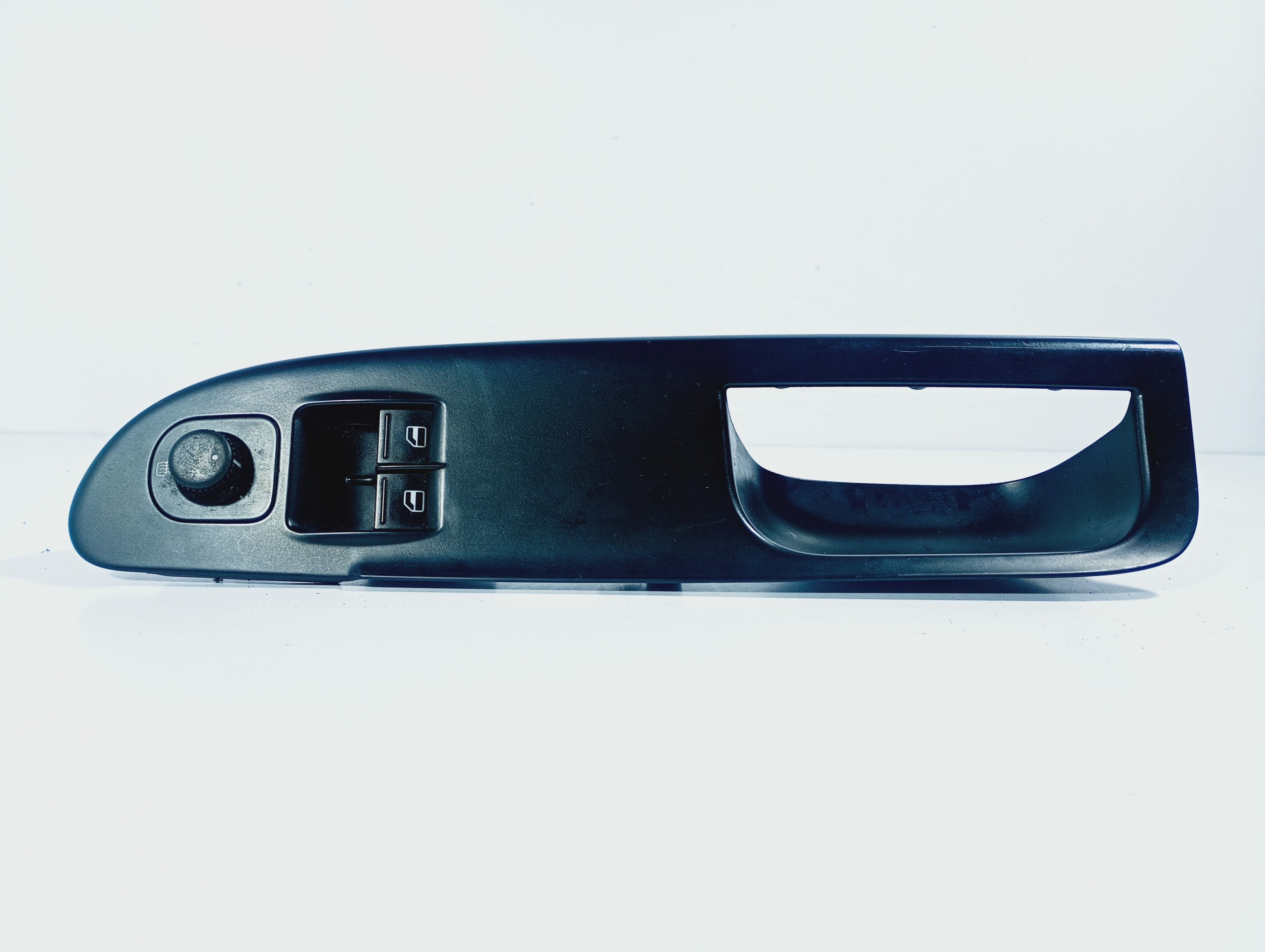 interrupteur bouton panel vitre gauche avant 3C1867171C VW Passat B6 05-10