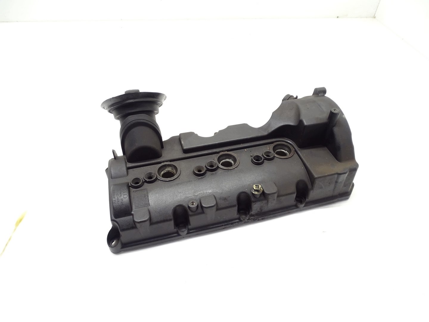 Abdeckung der Ventile links AUDI A6 C7 Q5 A8 D4 3.0 TDI CDU 059103469AR