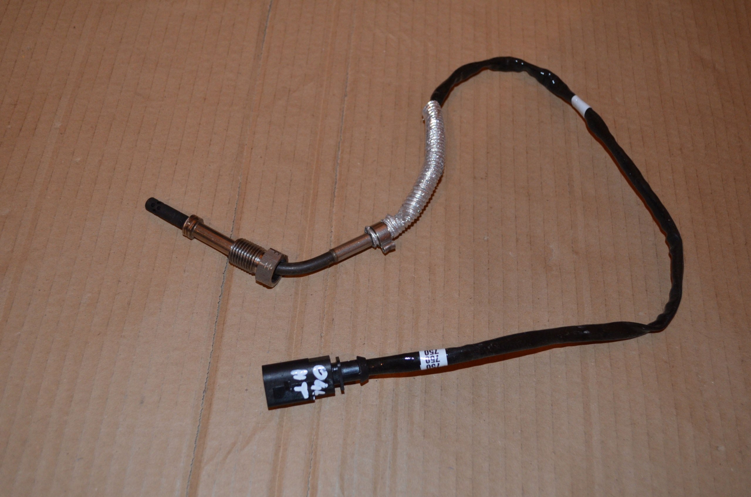 Датчик выхлопных газов DPF audi vw skoda seat 04l906088ht