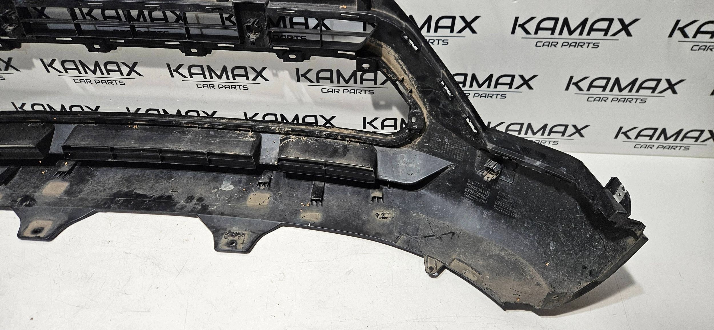 front bumper front Dacia Spring 620227121R