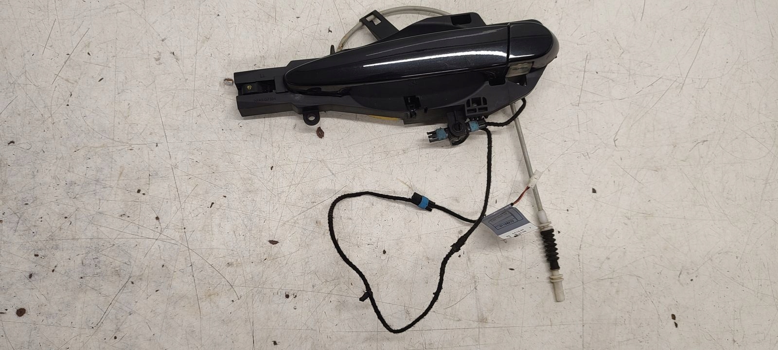 handle rear part rear left podswietlana BMW E91 320i 475/9