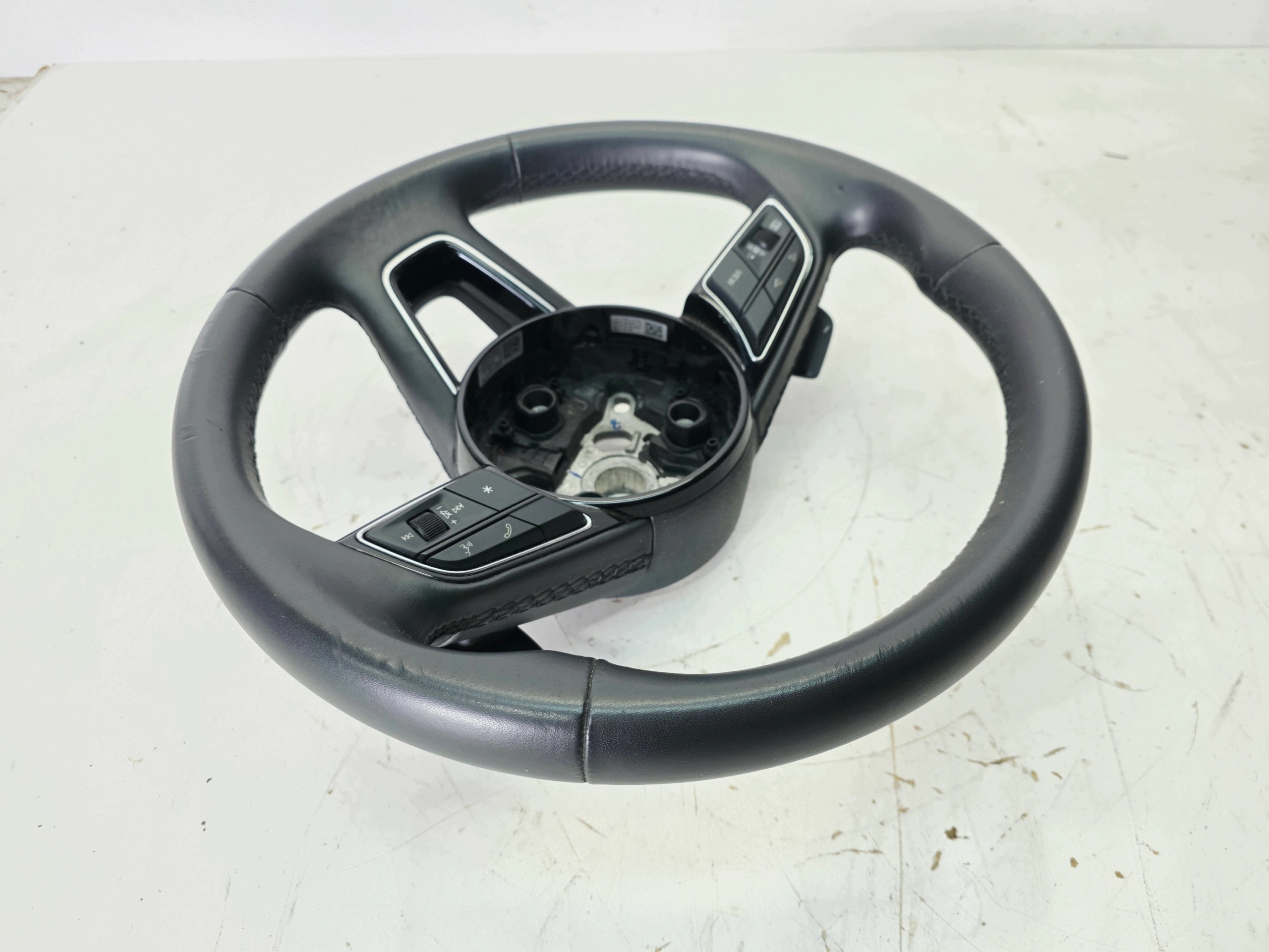 lenkrad Leder MULTIFUNKCJNA AUDI A4 B9 A5 8W 8W0419091FP INU 27/26
