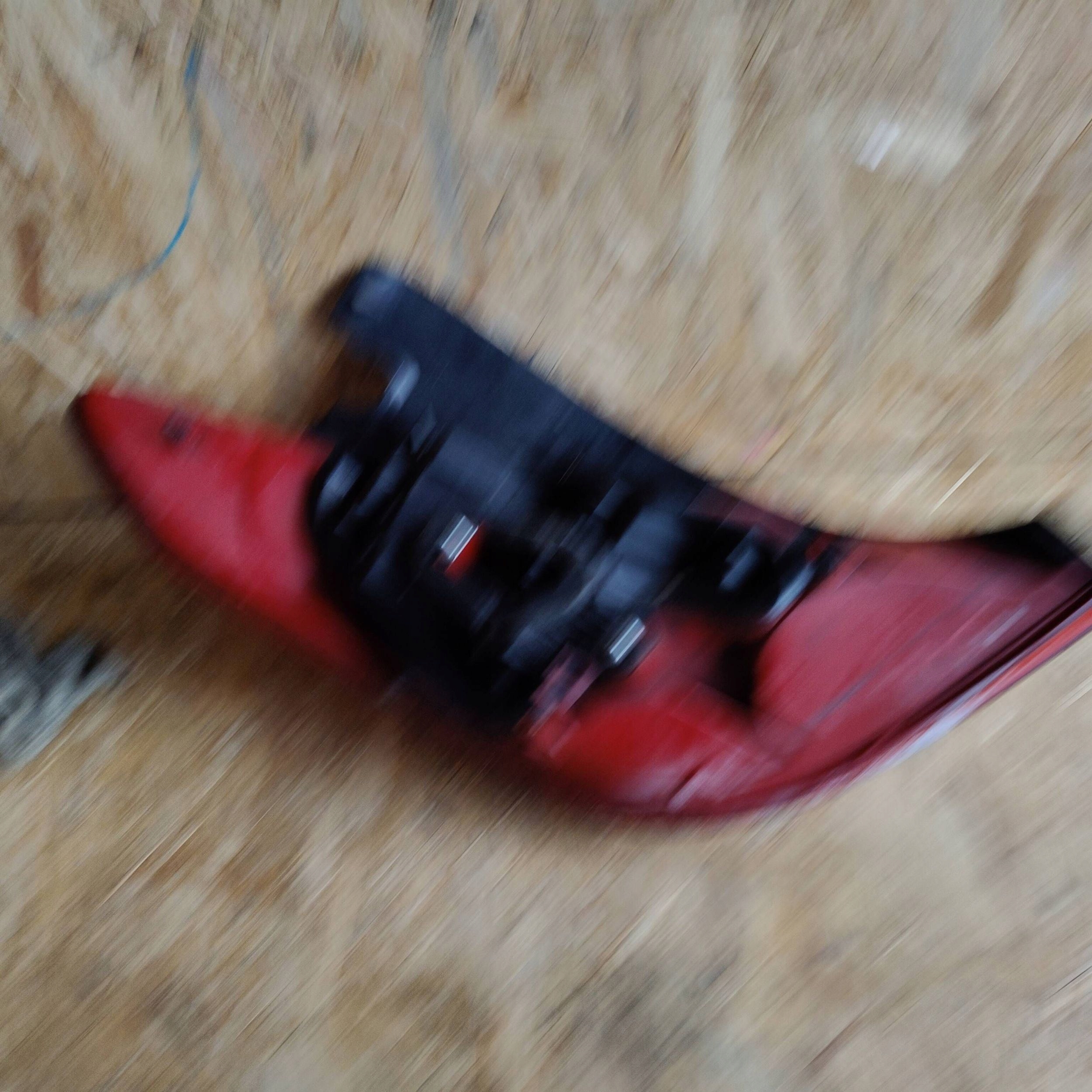 light rear rear part side right Peugeot 308 9680425680