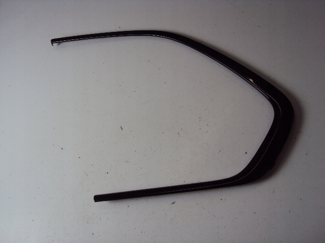 Молдинг стекла задний левый BMW X5 E70 FL 10-