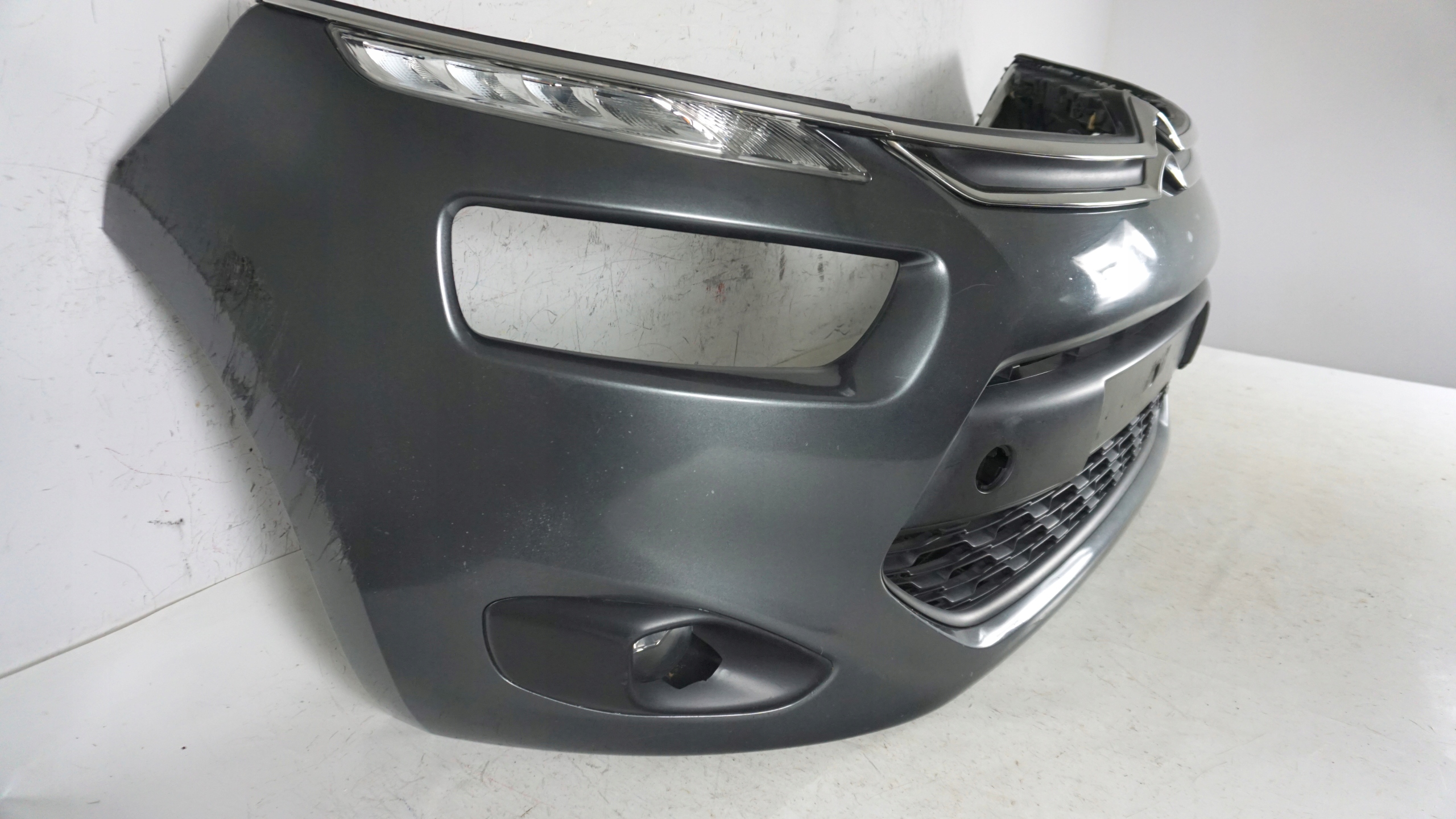 bumper front front CITROEN C4 II PICASSO 13-16 KTPD LED DRL 2013- KROTKI